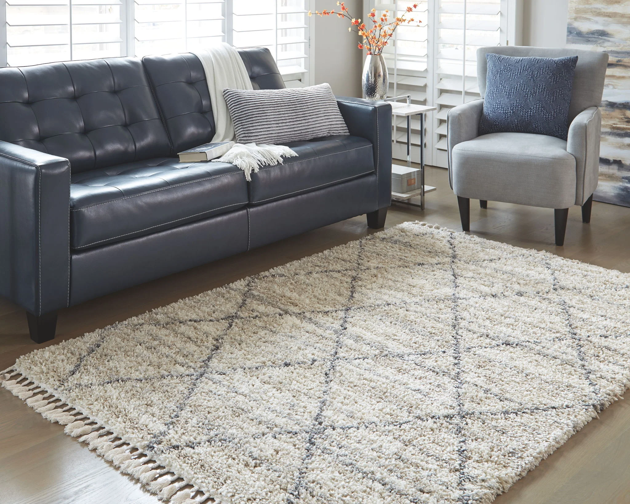 Abdalah - Beige / Gray - Medium Rug - 5' x 7' - Image 2