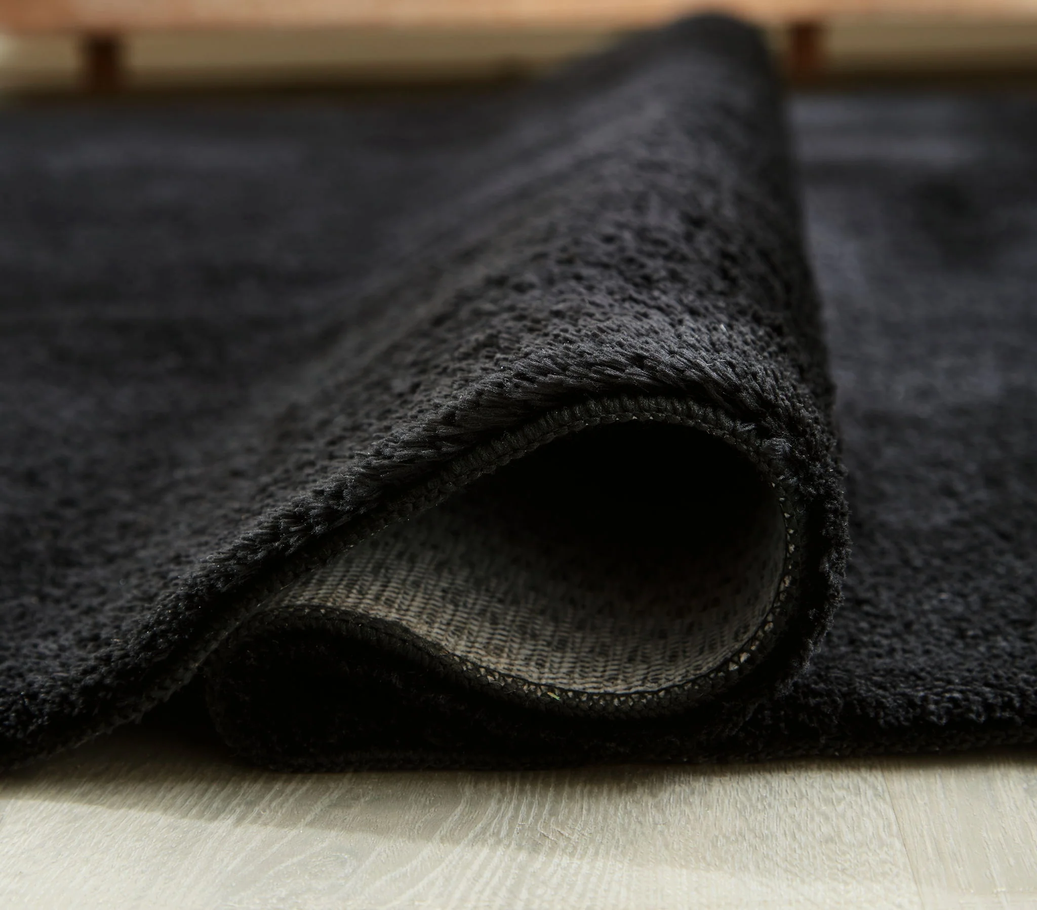 Annaben - Black - Medium Rug - 5' x 7' - Image 4