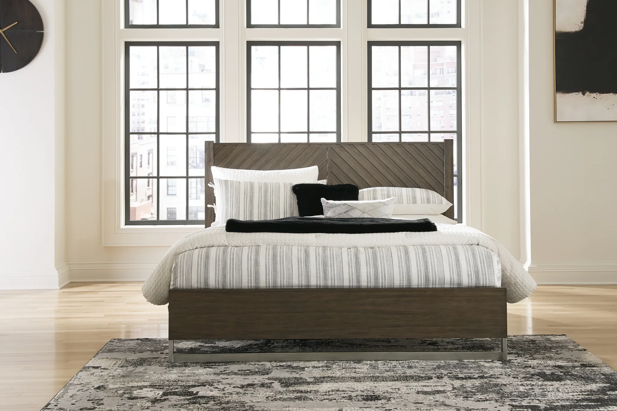 Arkenton - Grayish Brown - King Panel Bed - Image 2