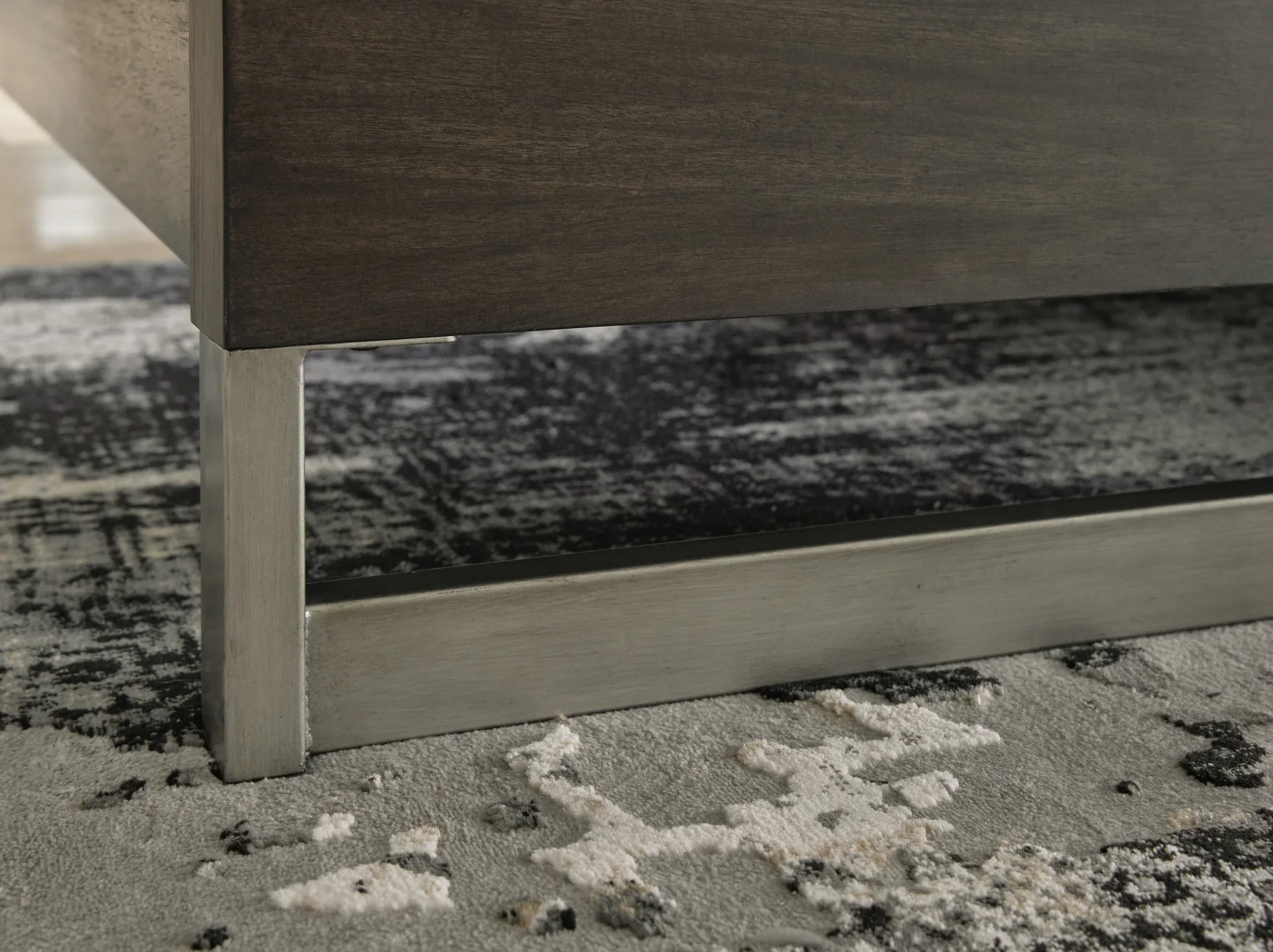 Arkenton - Grayish Brown - King Panel Bed - Image 8