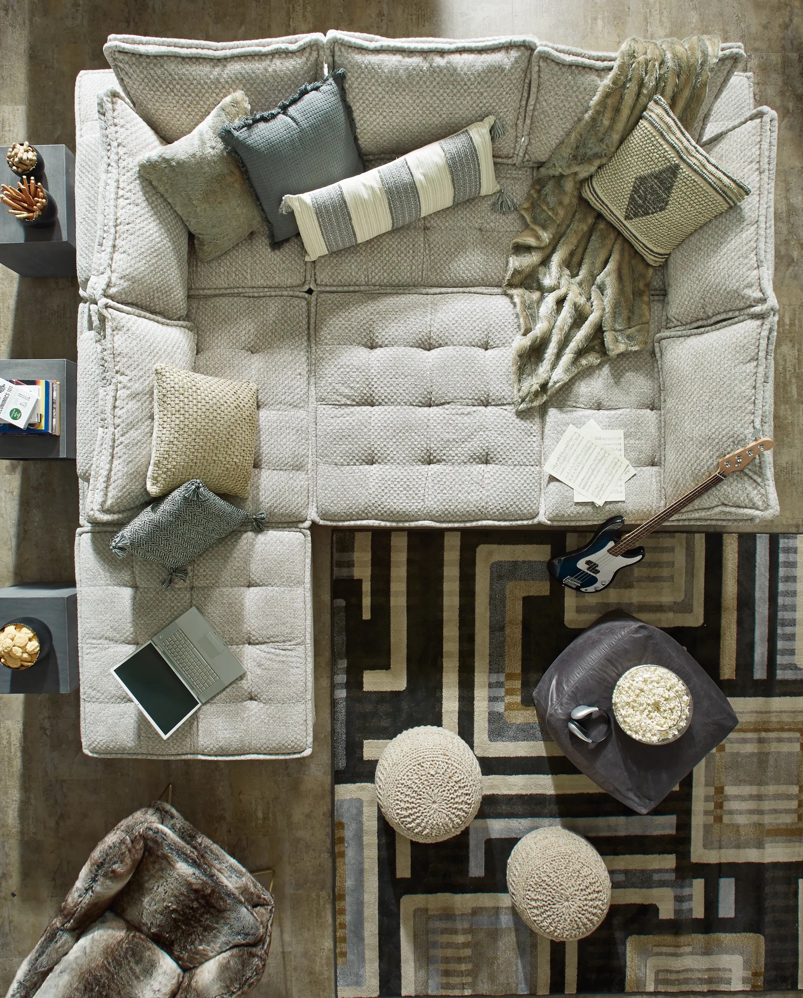 Bales - Taupe - Accent Chair - Image 10