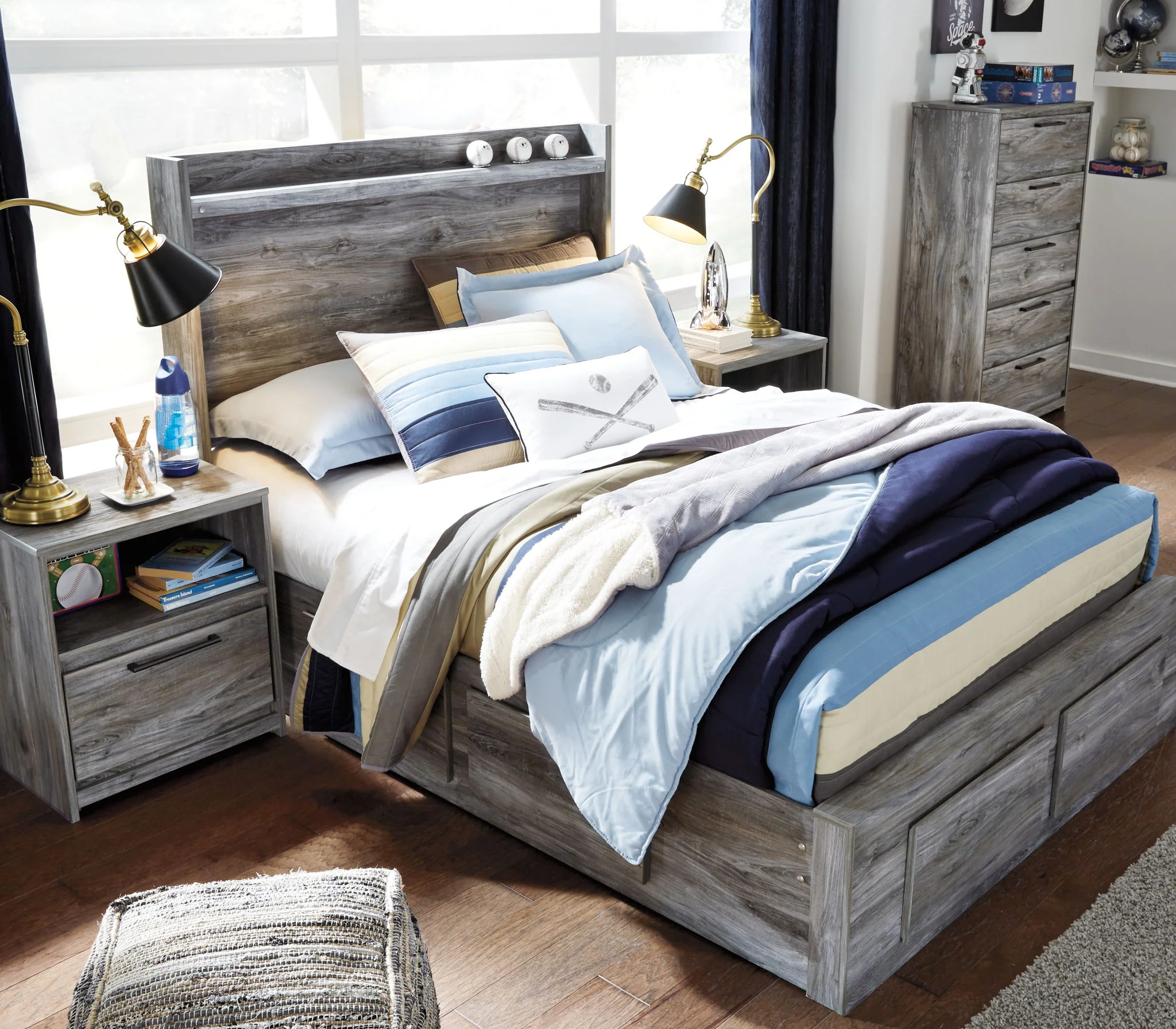 Baystorm - Gray - Full Panel Bed With 4 Storage Drawers - Image 5