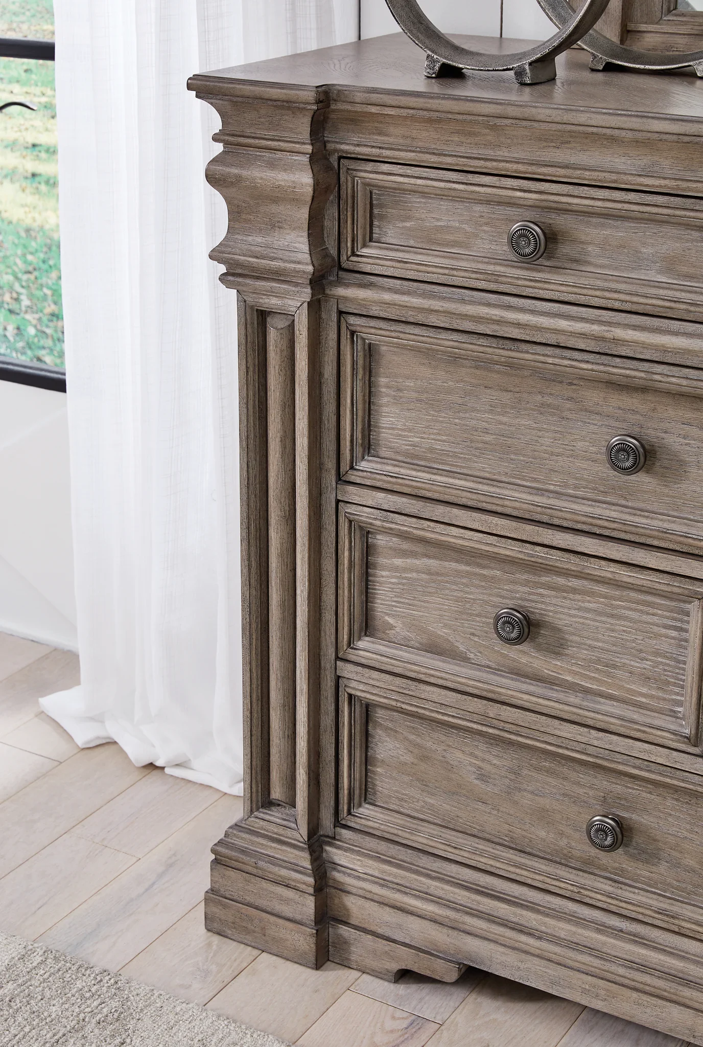 Blairhurst - Light Grayish Brown - Dresser - Image 7