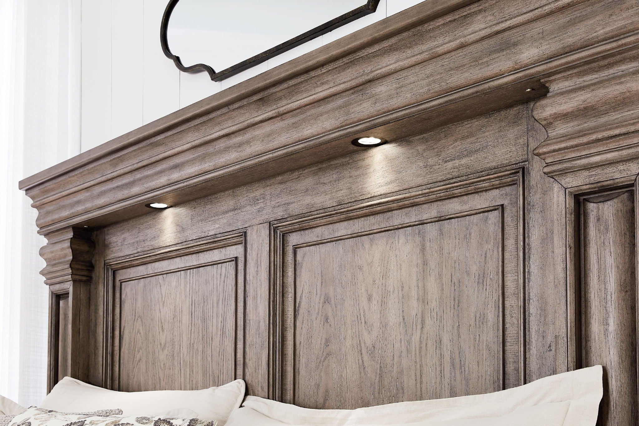 Blairhurst - Light Grayish Brown - King Panel Bed - Image 6