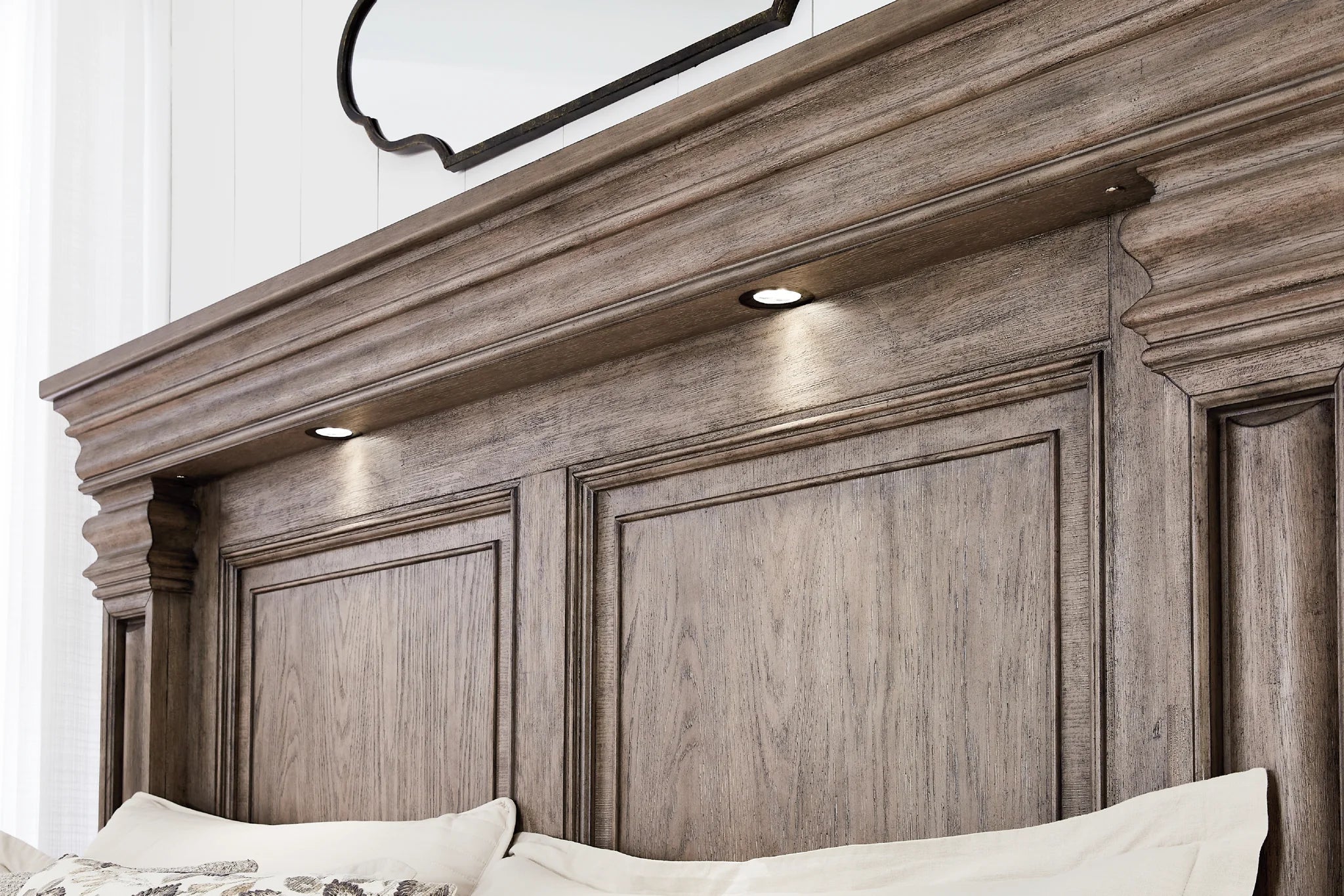 Blairhurst - Light Grayish Brown - Queen Panel Bed - Image 6