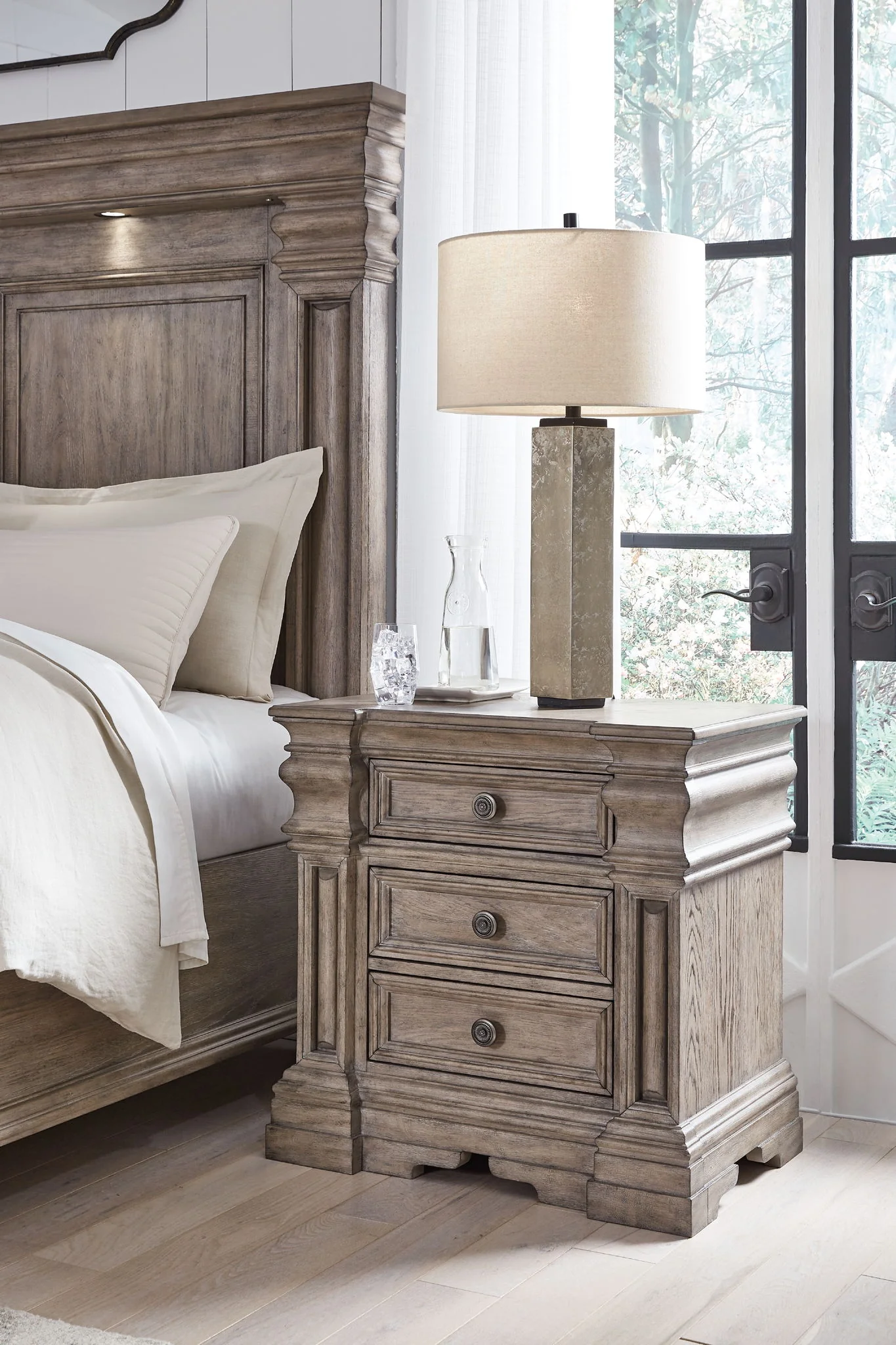 Blairhurst - Light Grayish Brown - Three Drawer Night Stand - Image 6