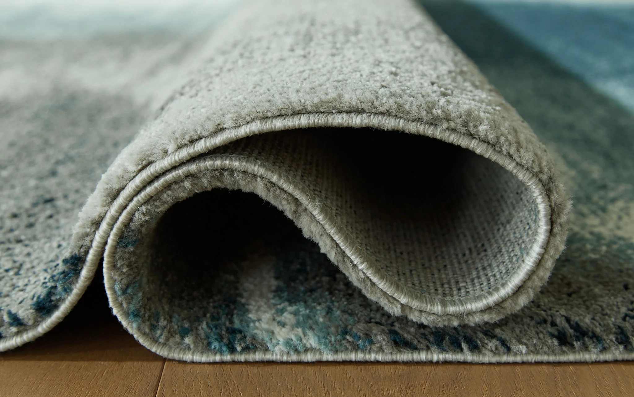 Brentward - Blue / Gray / Ivory - Large Rug - 8' x 10' - Image 4