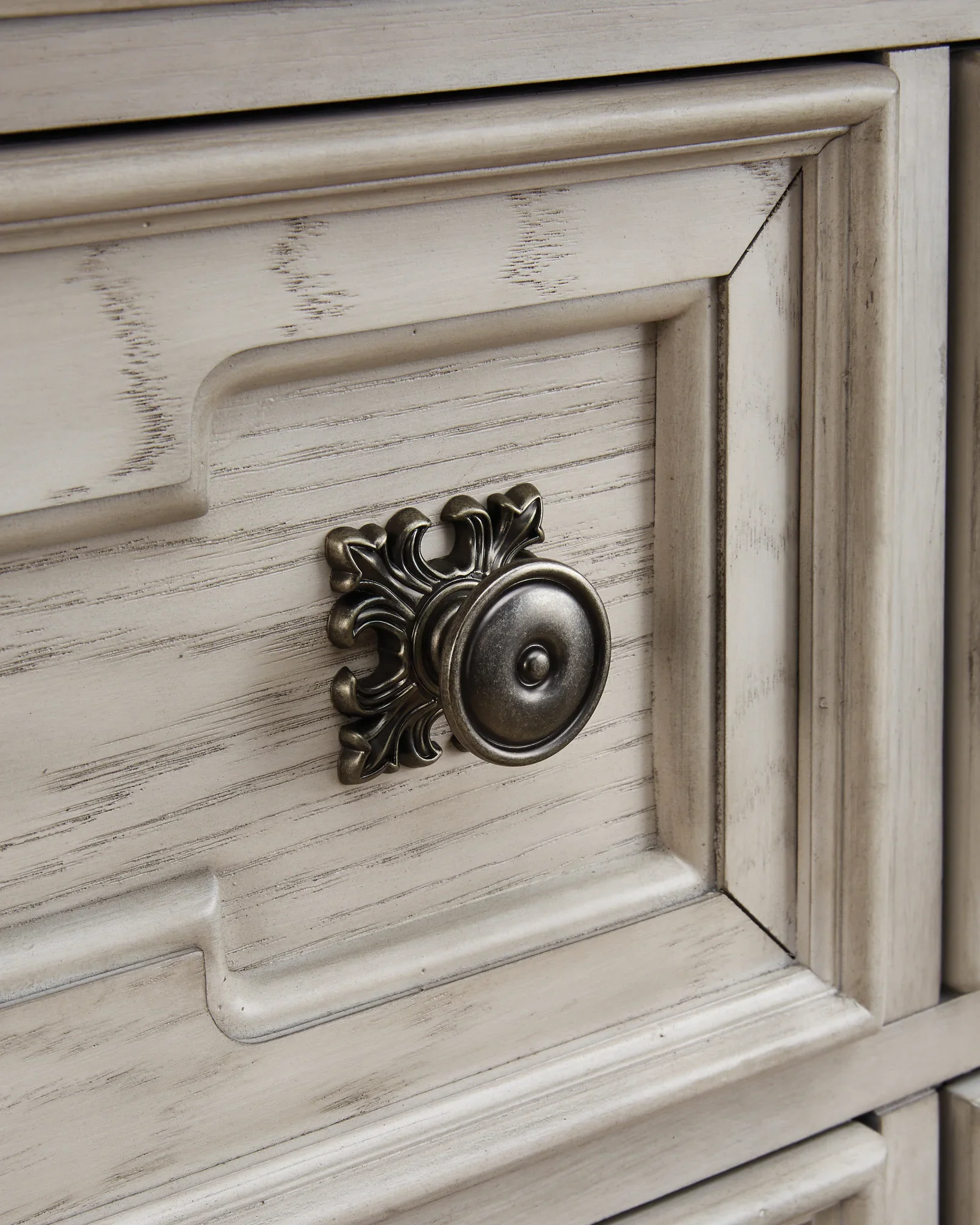 Bruchandi - Antique White - Dresser And Mirror - Image 8