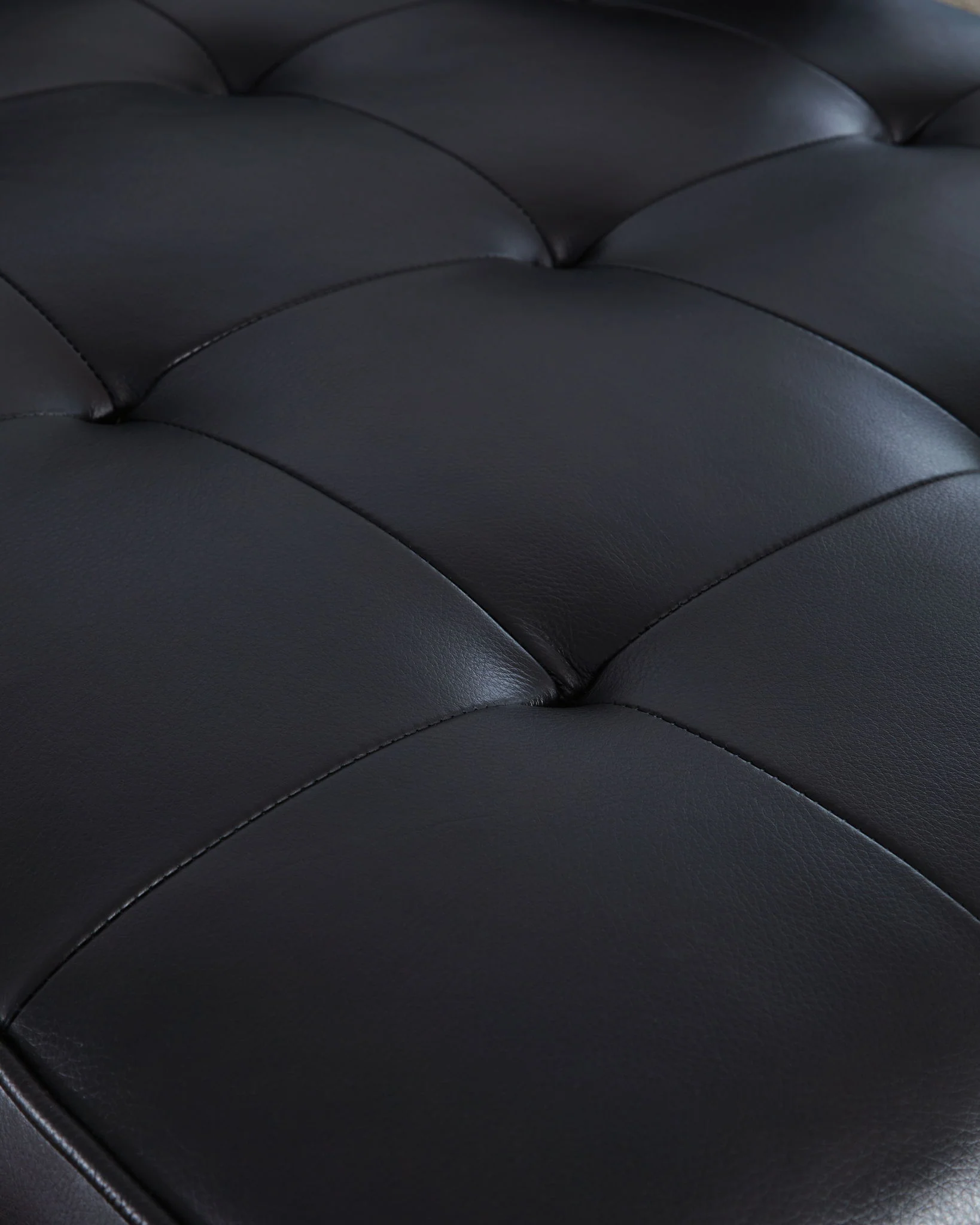 Bryceview - Onyx - Loveseat - Image 4