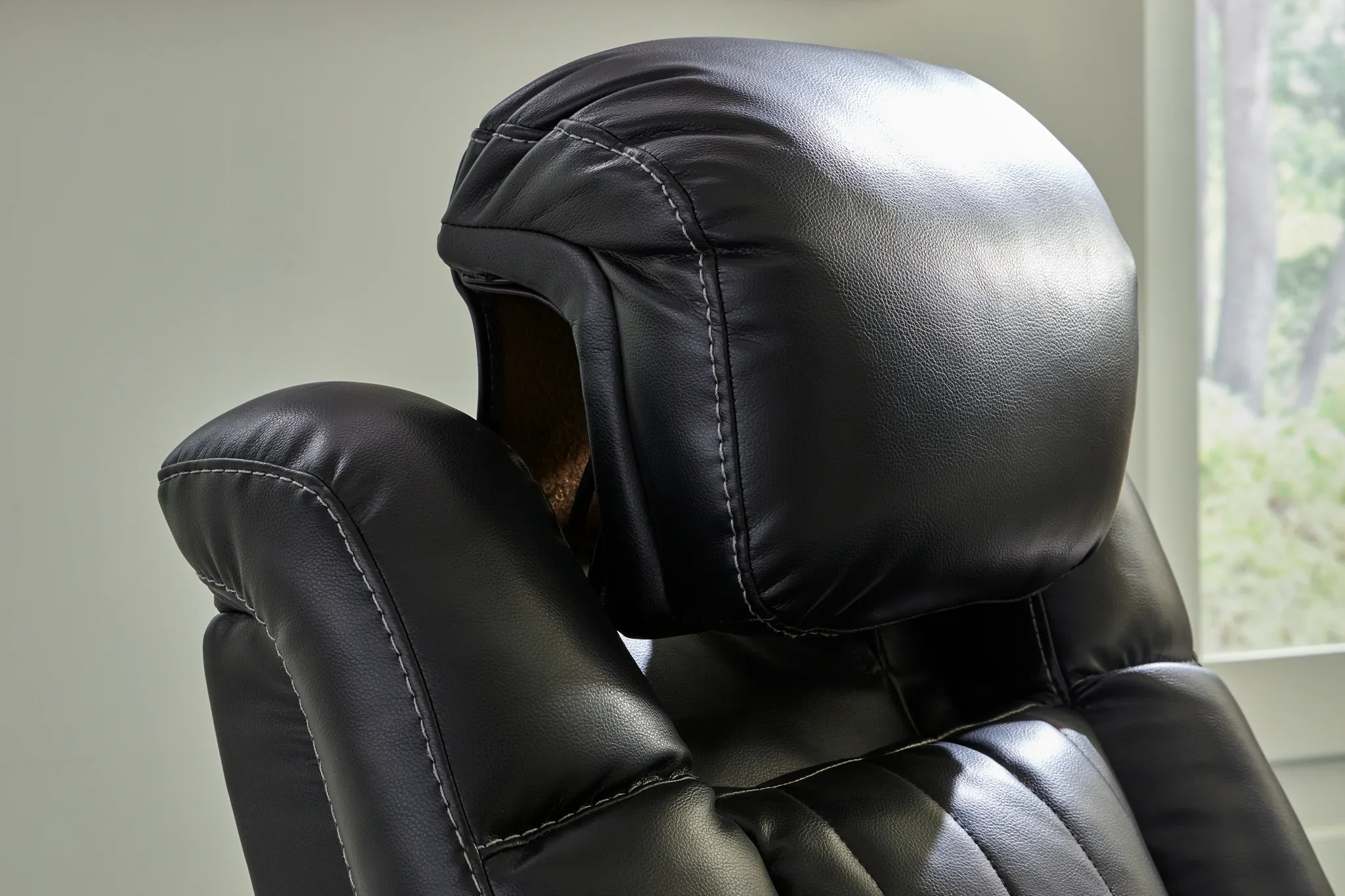 Caveman Den - Midnight - Power Recliner/ Adj Headrest - Image 7