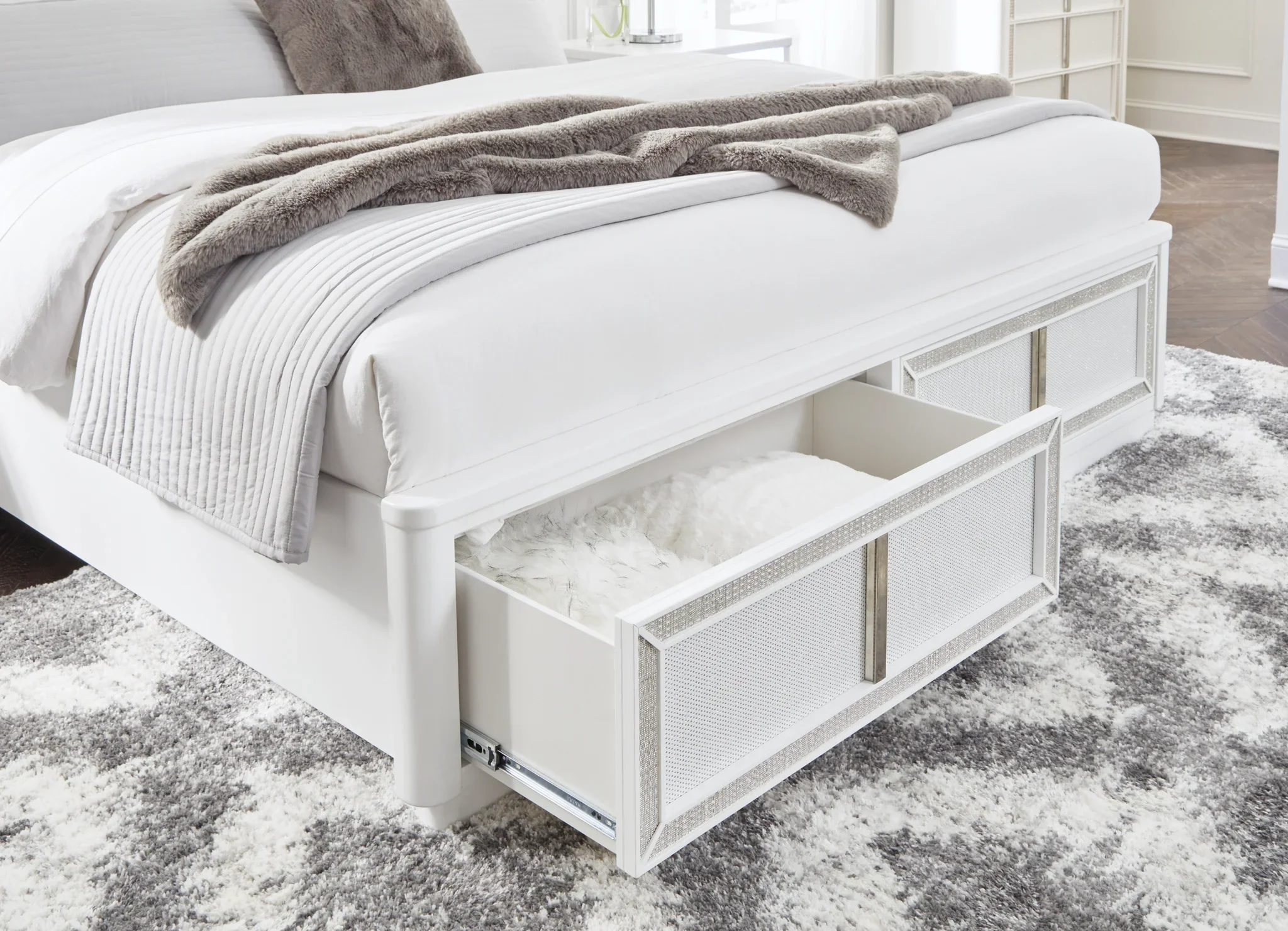 Chalanna - White - California King Upholstered Storage Bed - Image 9