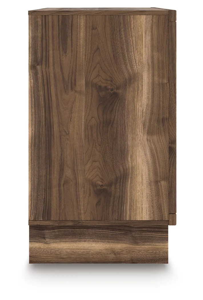 Chirason - Brown - Six Drawer Dresser - Image 7