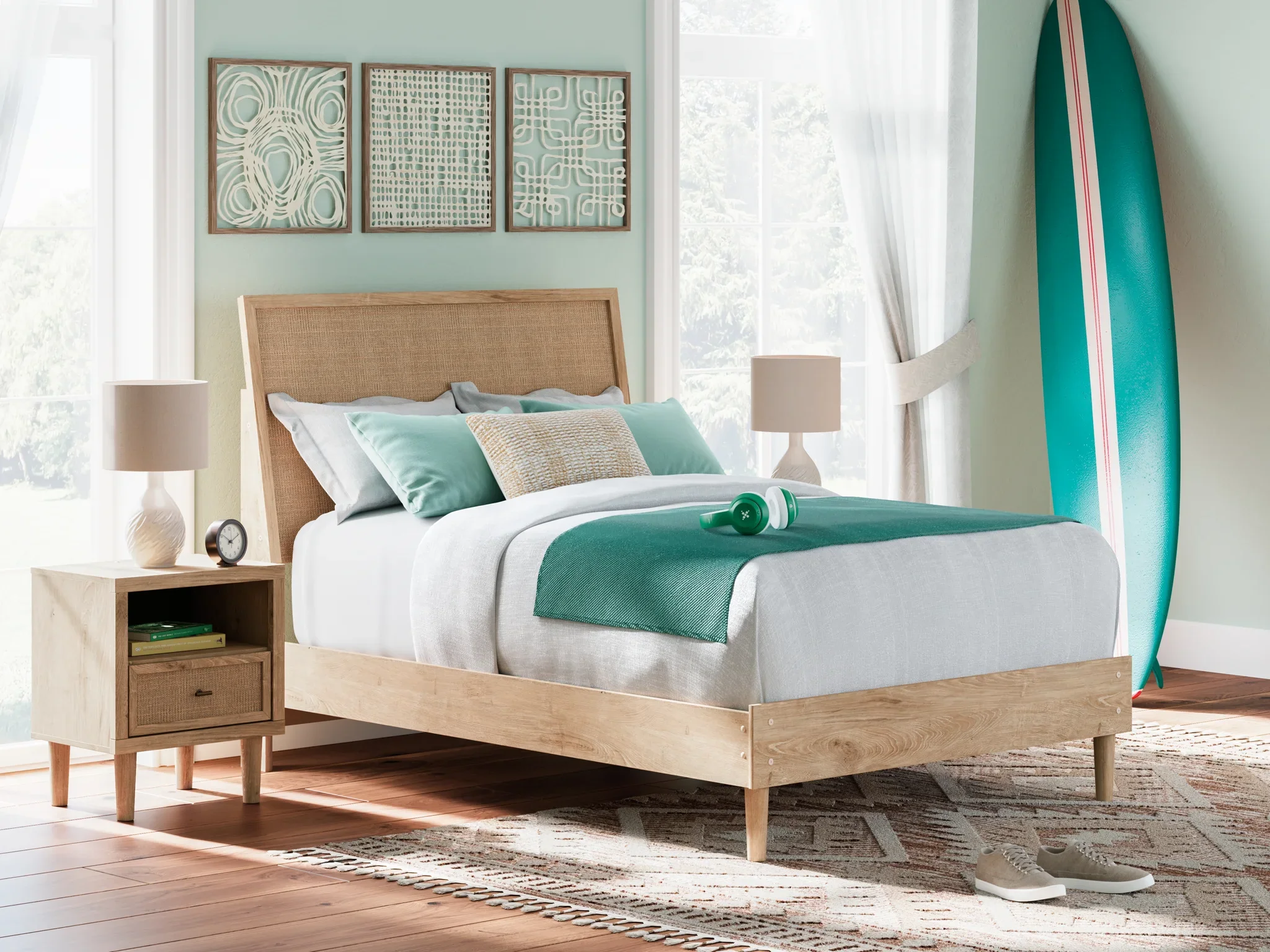 Cielden - Two-tone - Full Panel Bed - Image 2