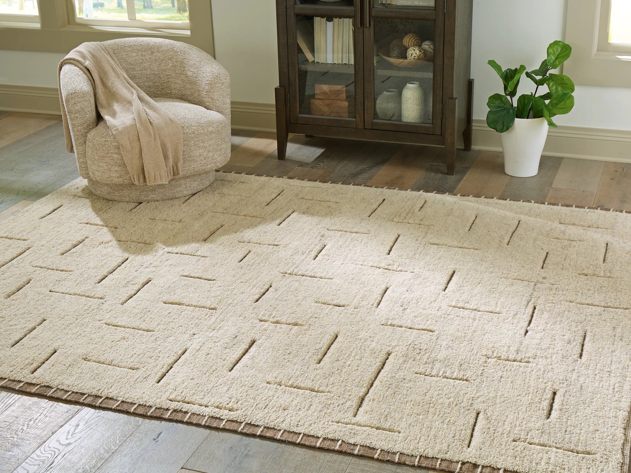 Clayman - 8' x 10' Rug - Beige / Brown - Image 3