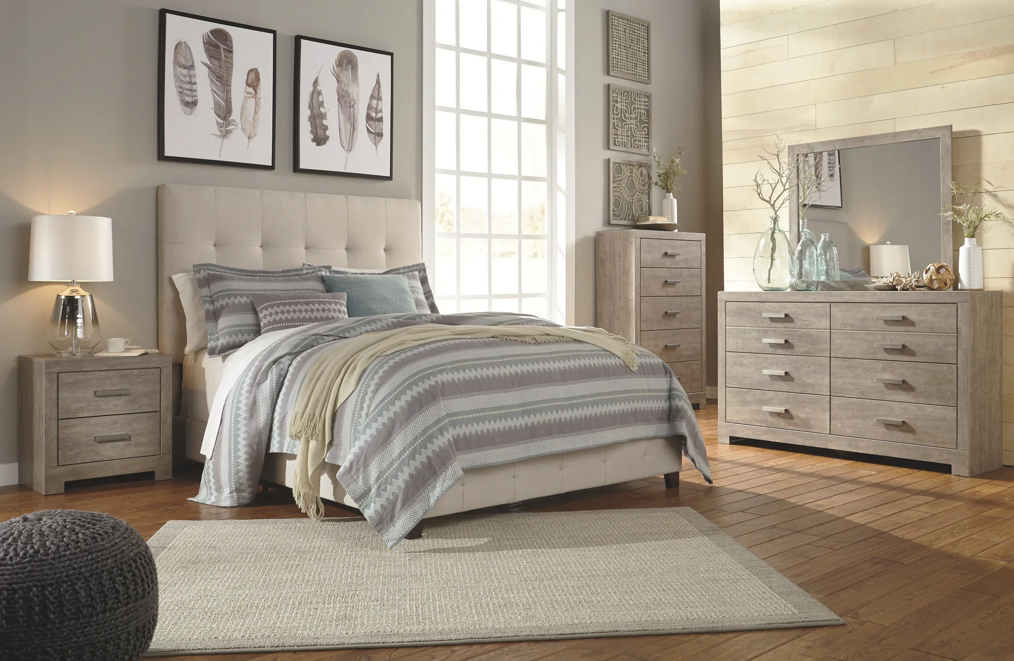 Culverbach - Gray - Five Drawer Chest - Image 4