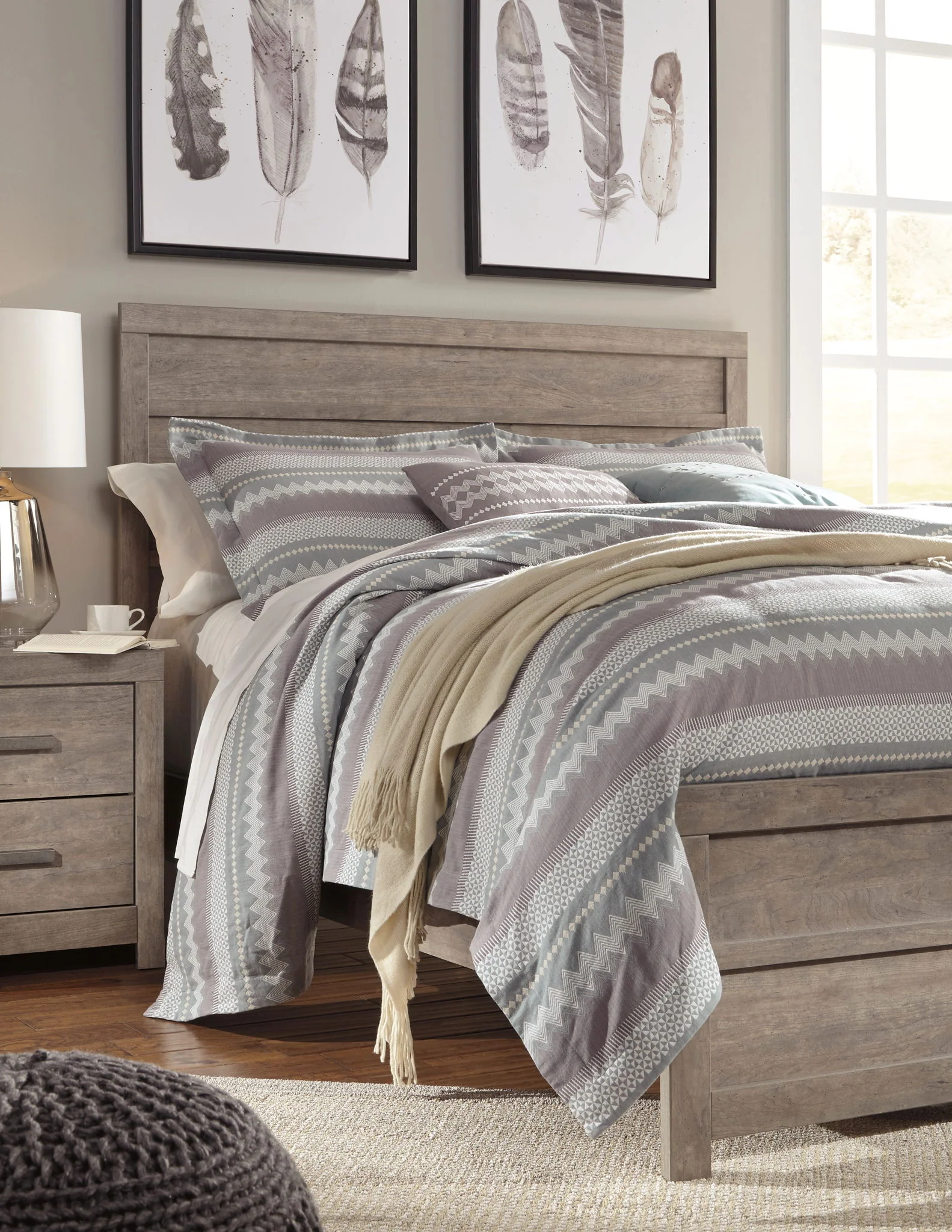 Culverbach - Gray - King Panel Bed - Image 4