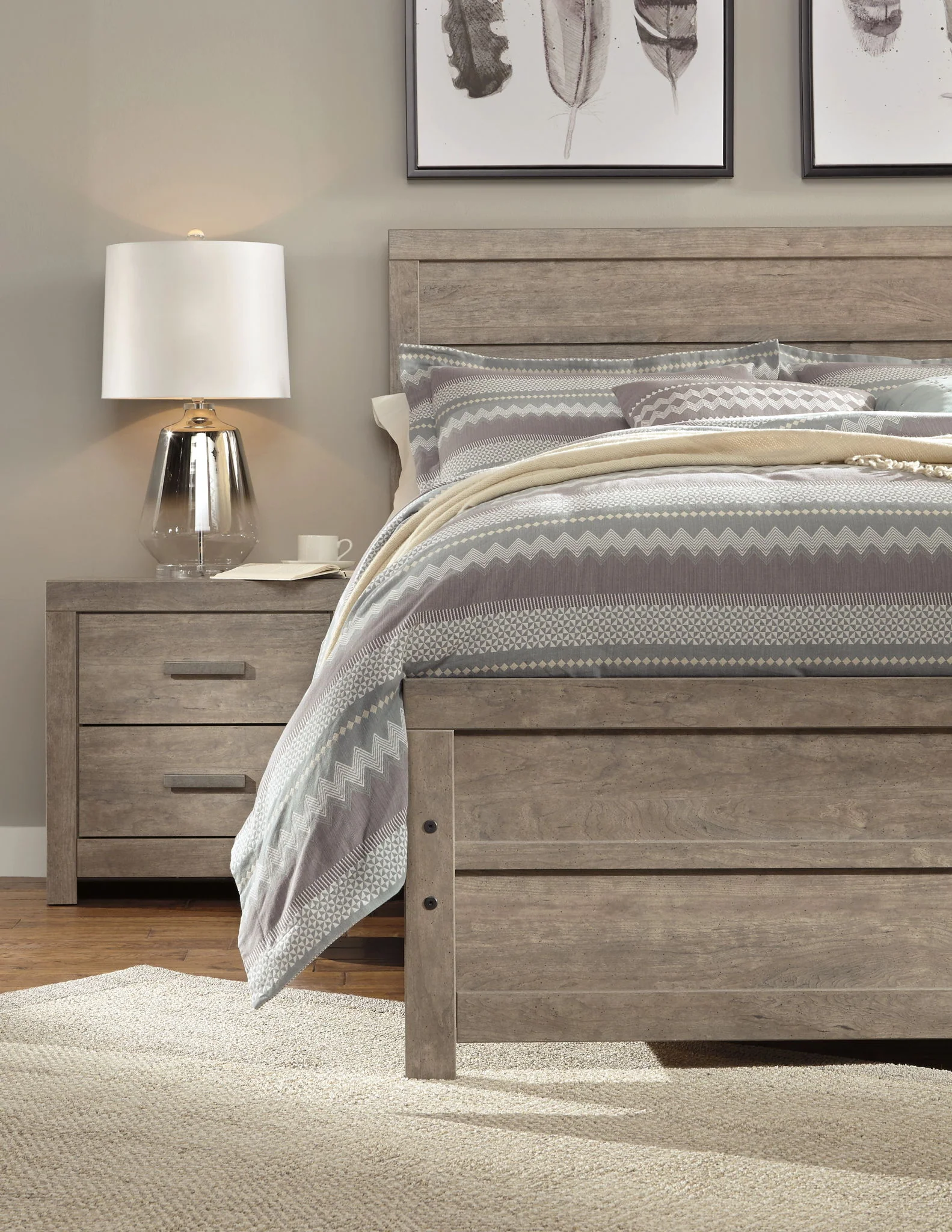 Culverbach - Gray - King Panel Bed - Image 5
