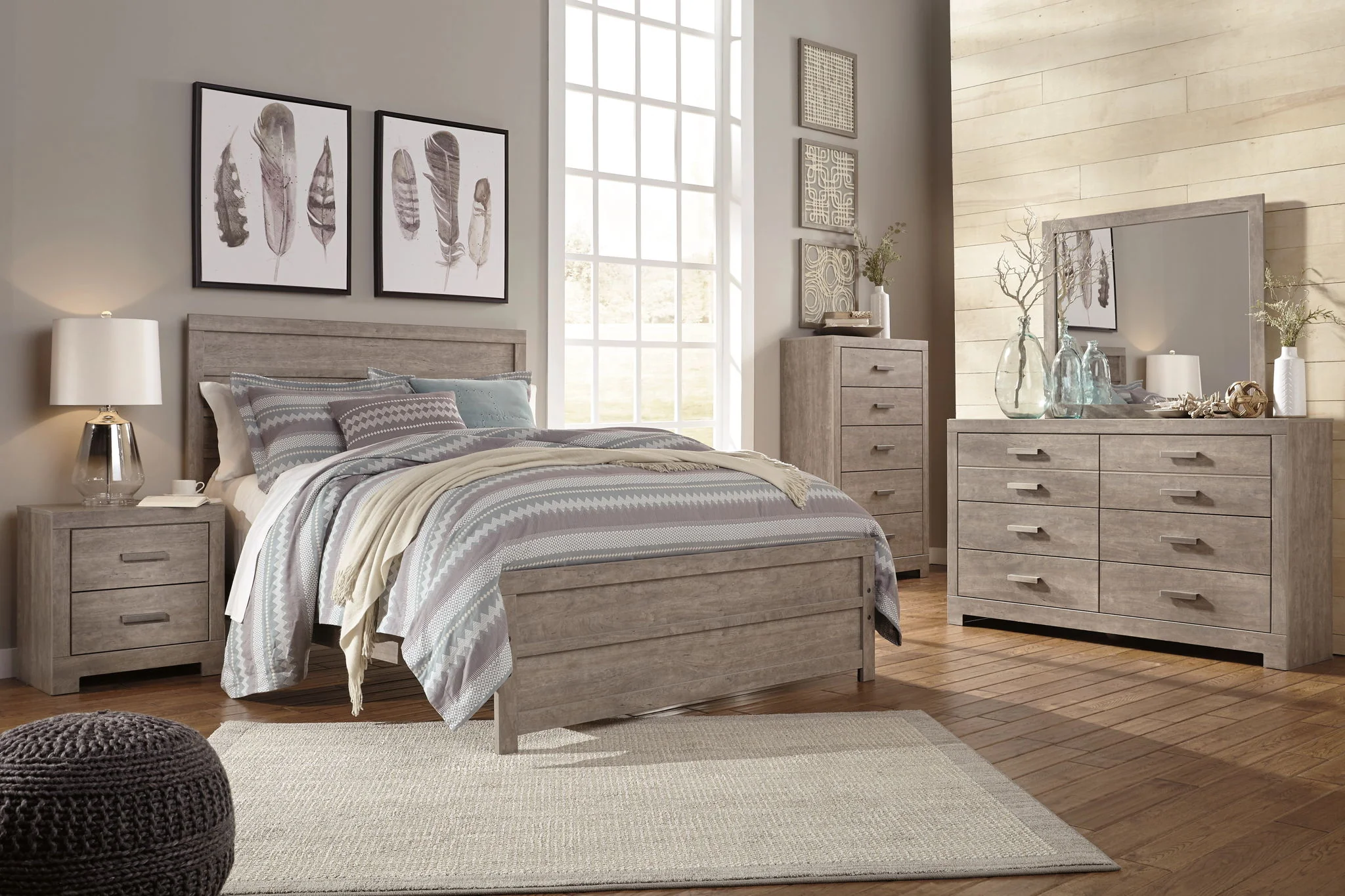 Culverbach - Gray - King Panel Bed - Image 6