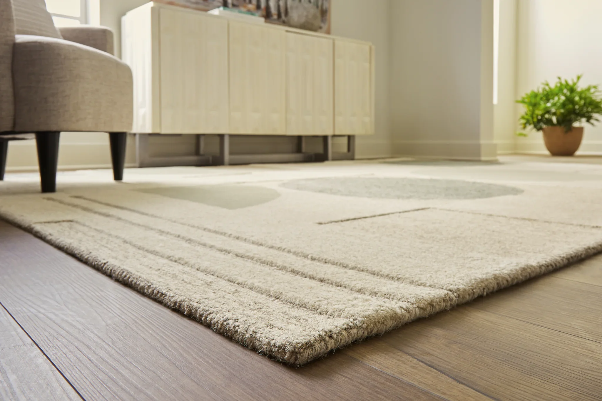 Dallane - Linen / Blue / Green - Large Rug - 8' x 10' - Image 3