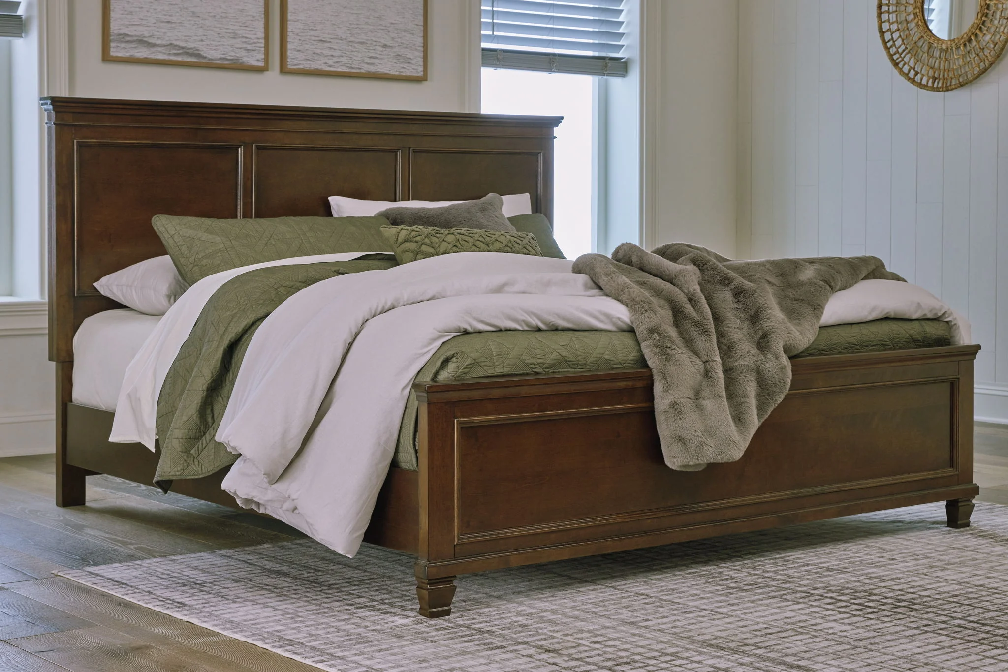 Danabrin - Brown - King Panel Bed - Image 2