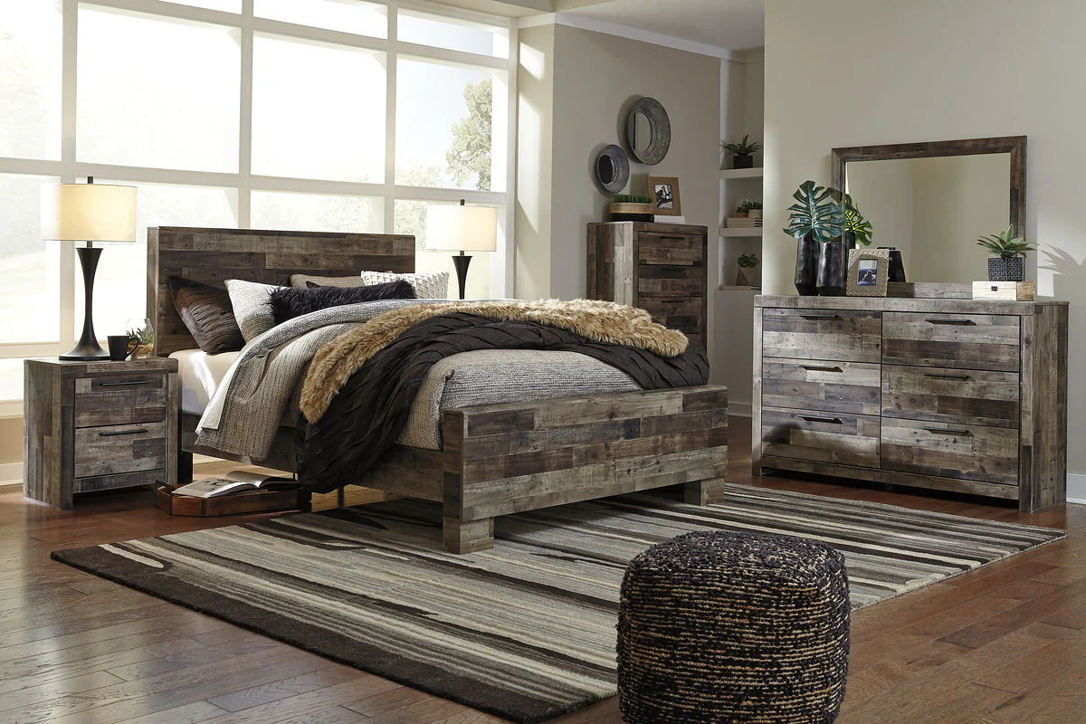 Derekson - Multi Gray - Queen Panel Bed - Image 3