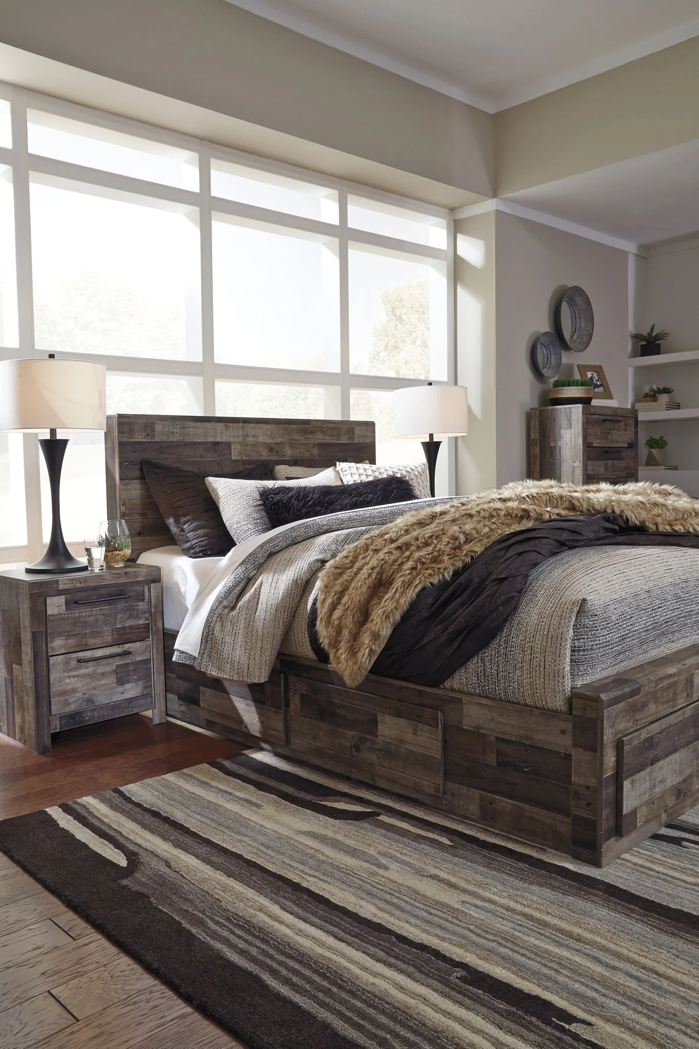 Derekson - Multi Gray - Queen Panel Bed With 4 Storage Drawers - Image 7