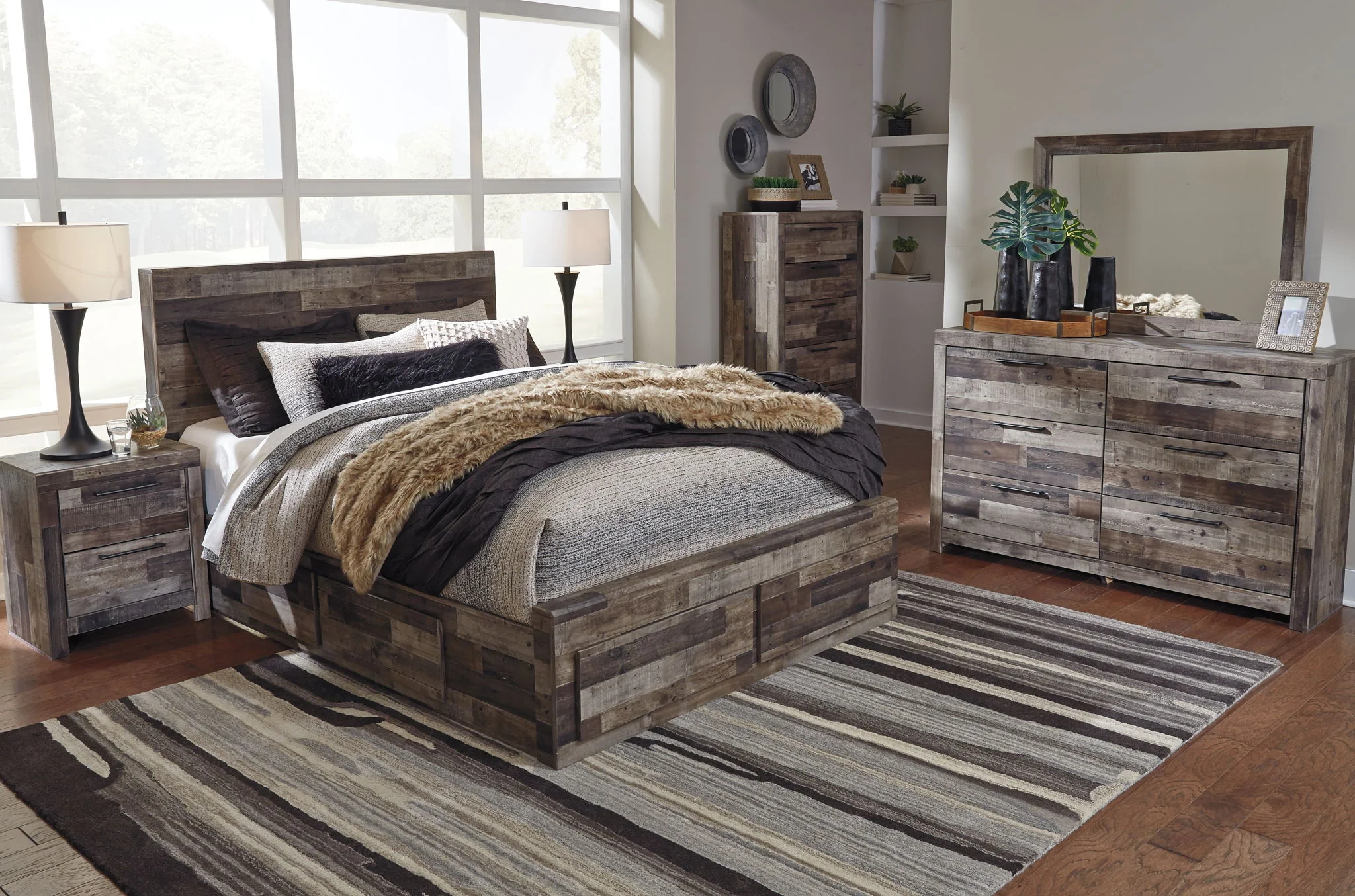 Derekson - Multi Gray - Queen Panel Bed With 4 Storage Drawers - Image 8