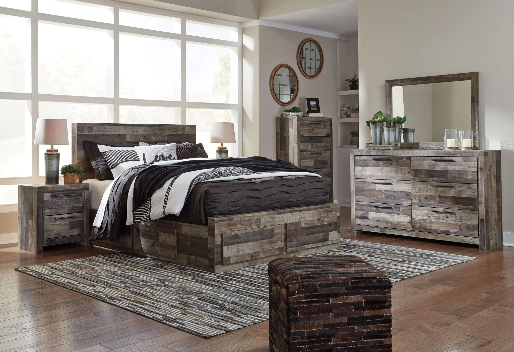 Derekson - Multi Gray - Queen Panel Bed With 4 Storage Drawers - Image 9