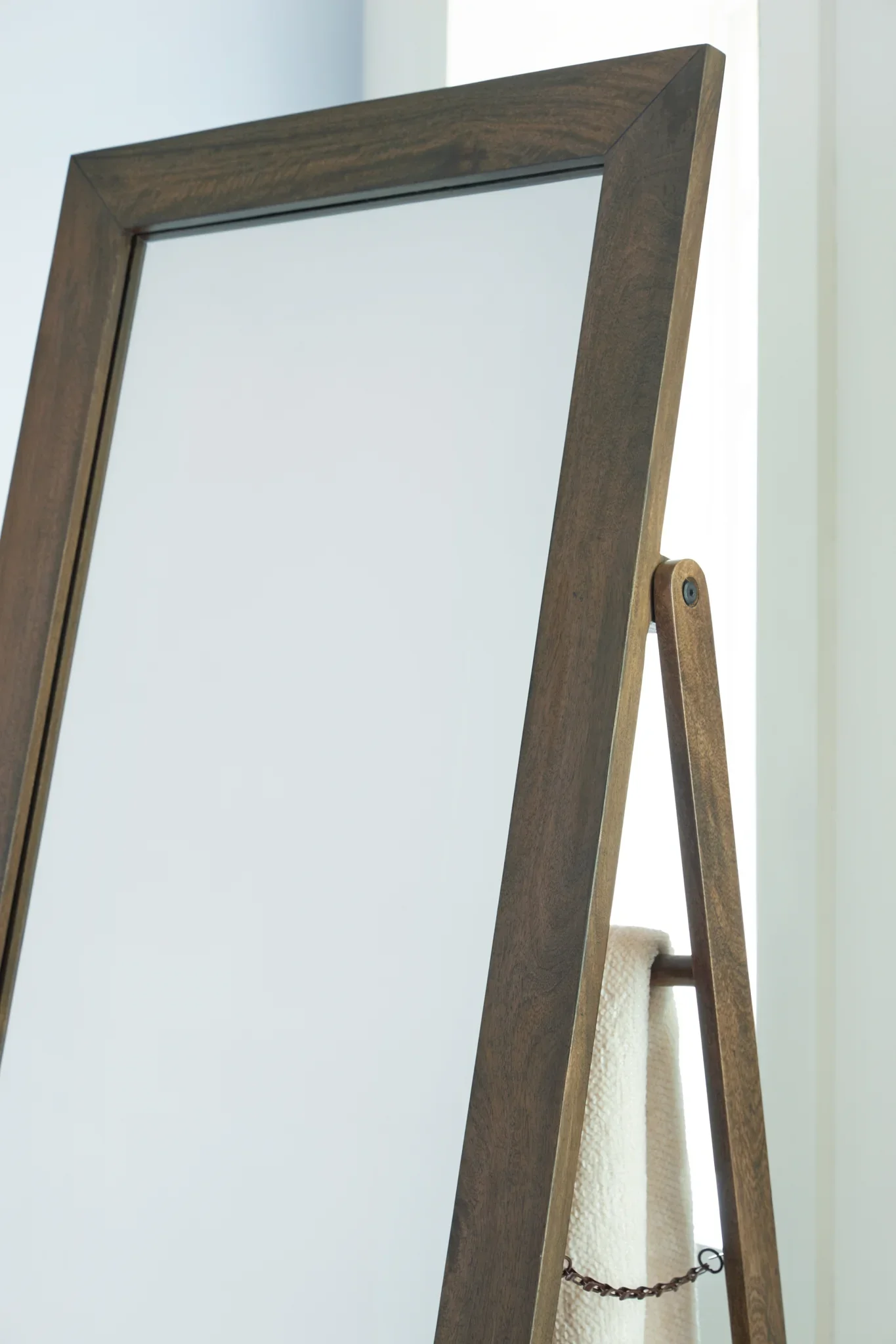 Dirkins - Brown - Floor Mirror - Image 5