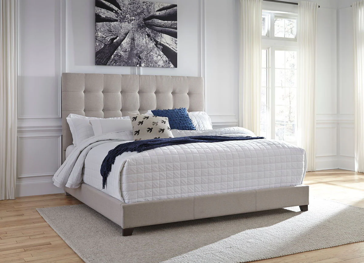 Dolante - Beige - King Upholstered Bed - Image 3