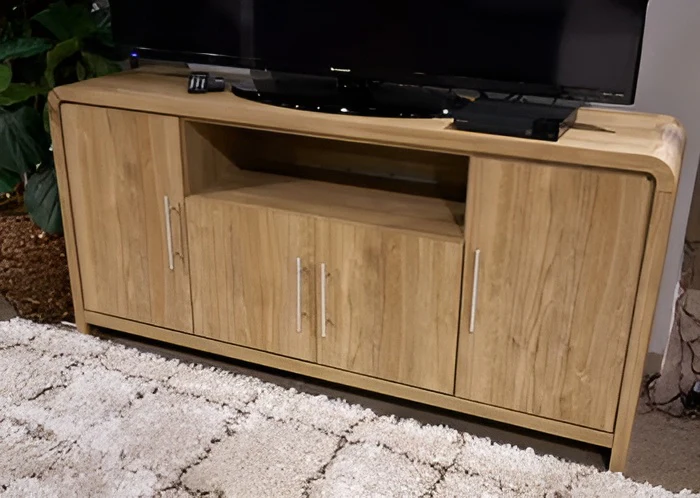 Dovander - Extra Large TV Stand - Brown