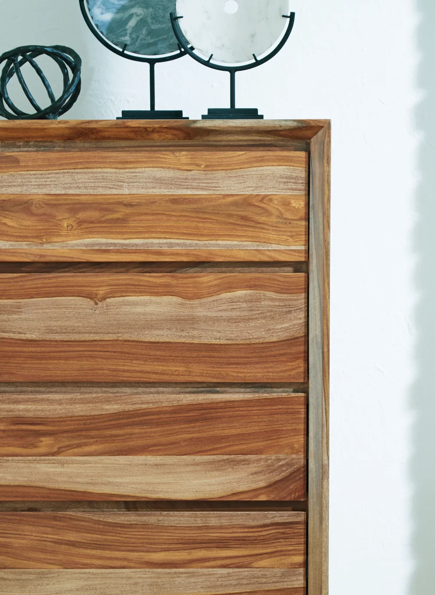 Dressonni - Brown - Five Drawer Chest - Image 6