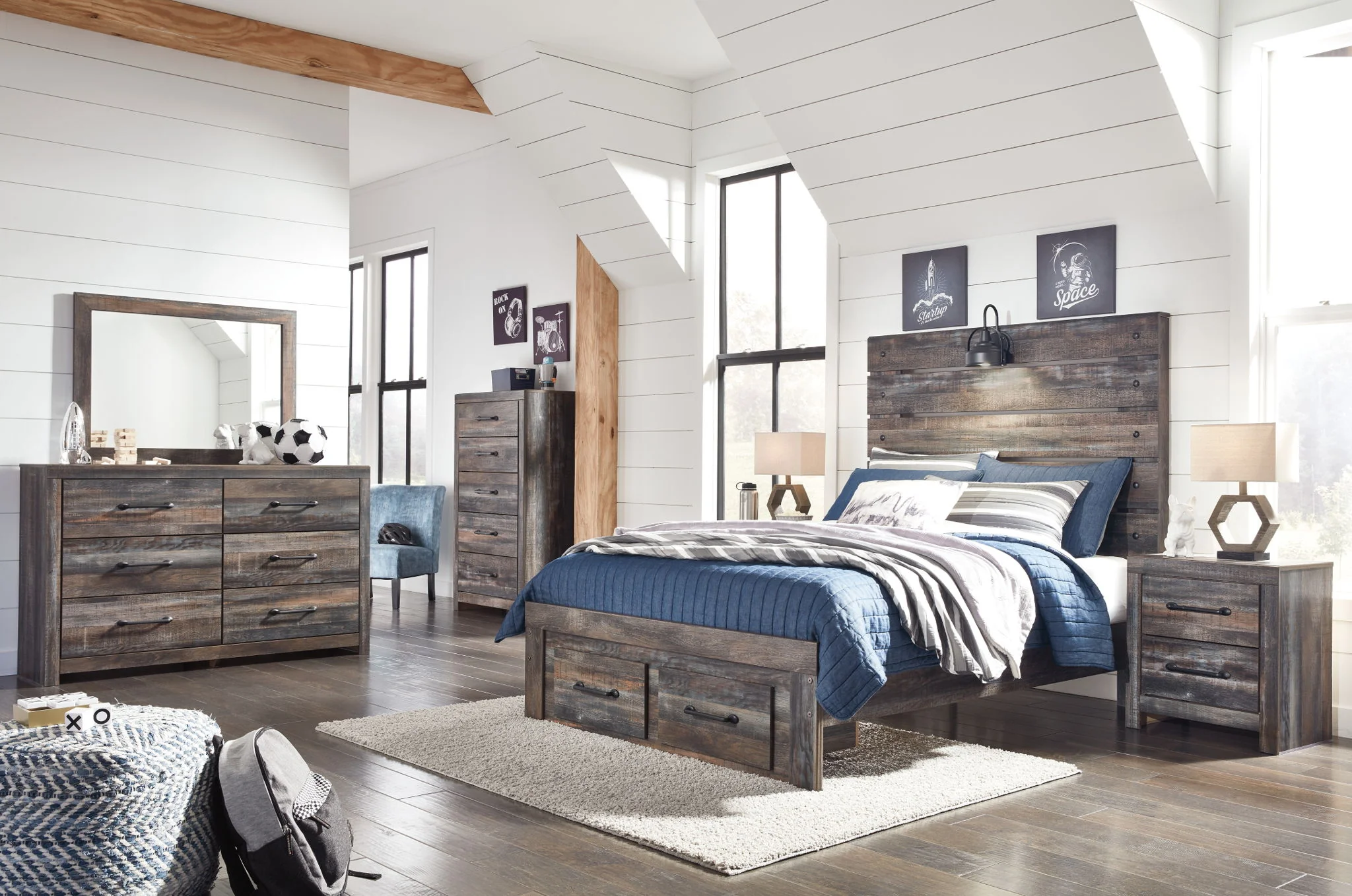 Drystan - Brown / Beige - Full Panel Bed With 2 Storage Drawers - Image 3