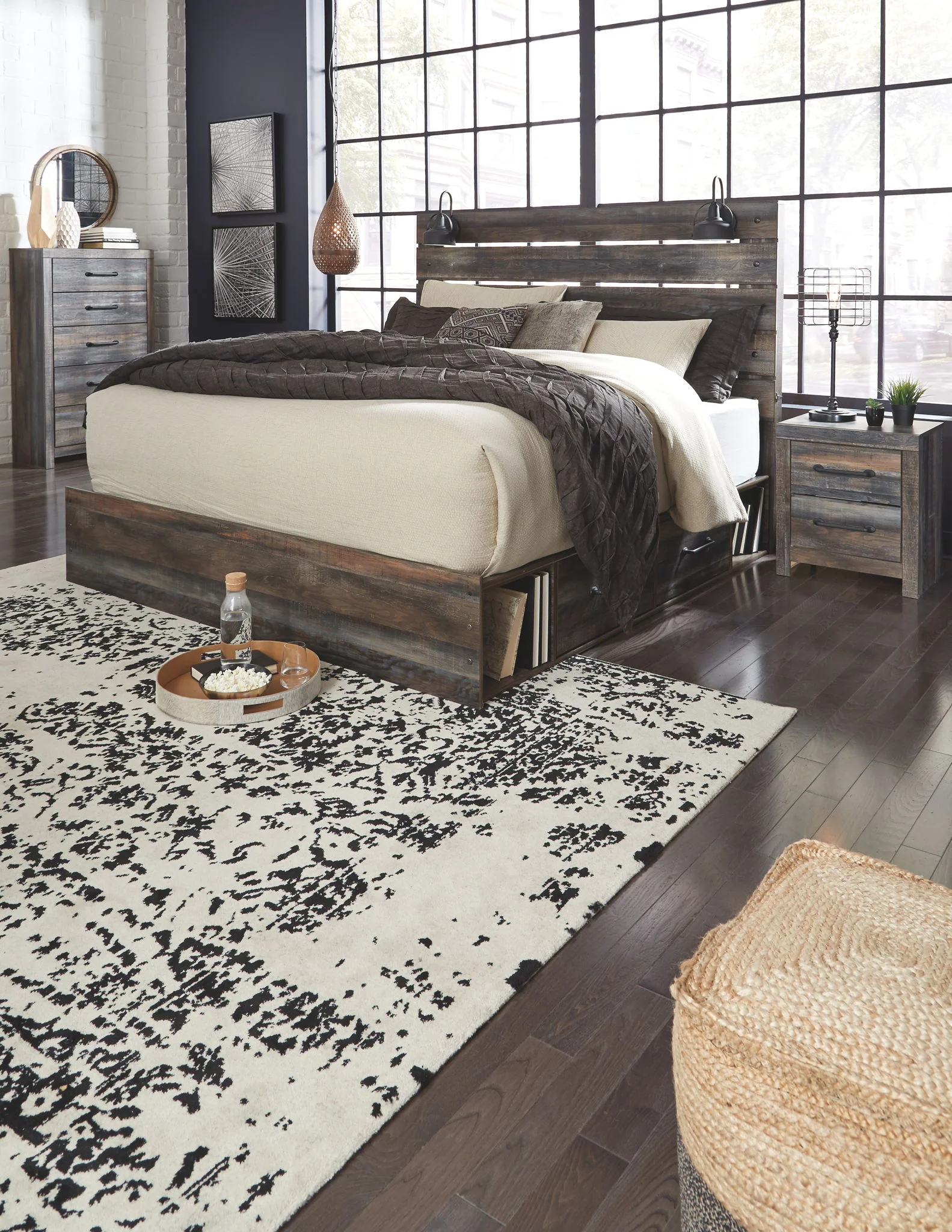 Drystan - Brown / Beige - King Panel Bed With 4 Side Drawers - Image 4