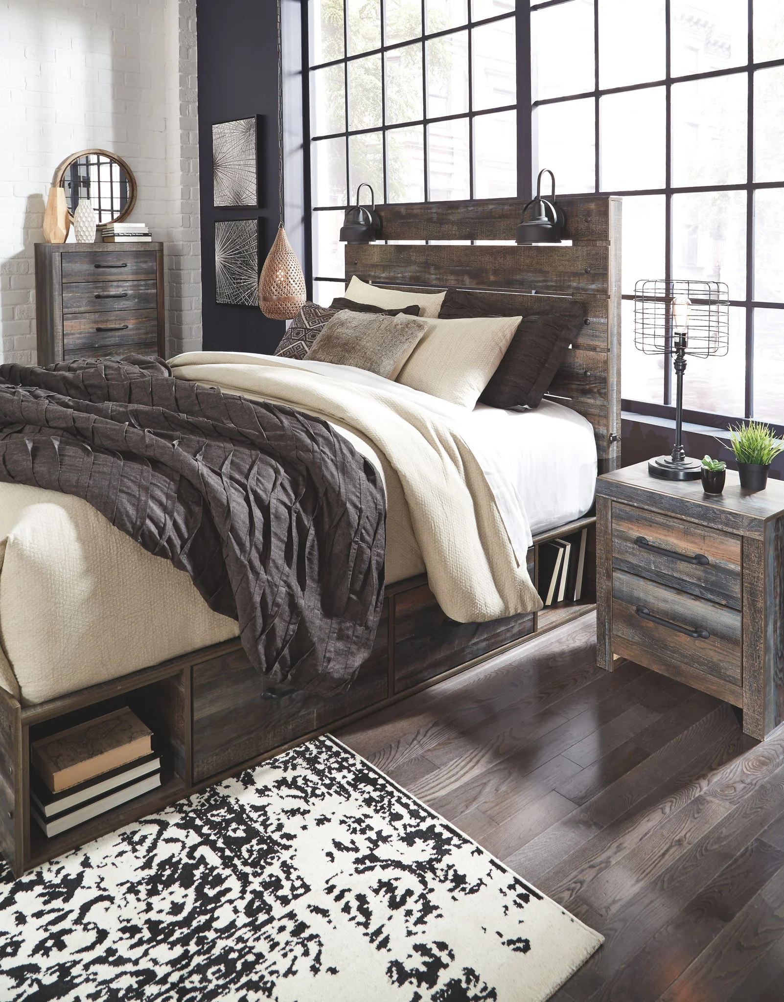 Drystan - Brown / Beige - Queen Panel Bed With 4 Side Drawers - Image 4