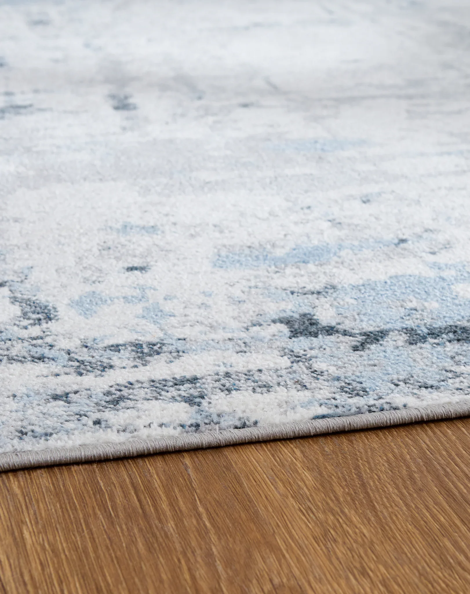 Emertonly - Blue / White / Gray - Washable Medium Rug - 5' x 7' - Image 2