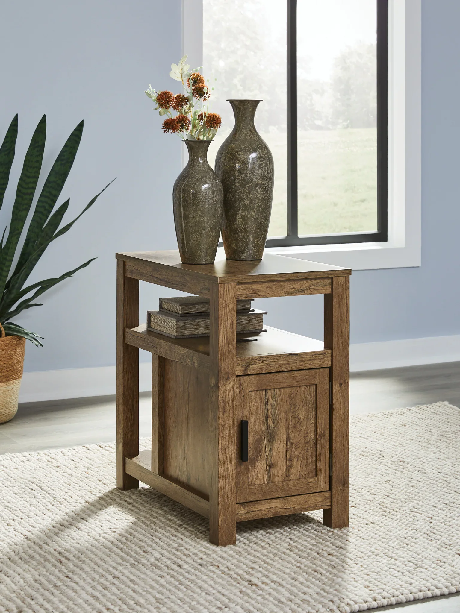 Fendenmore - Brown - Chair Side End Table - Image 2