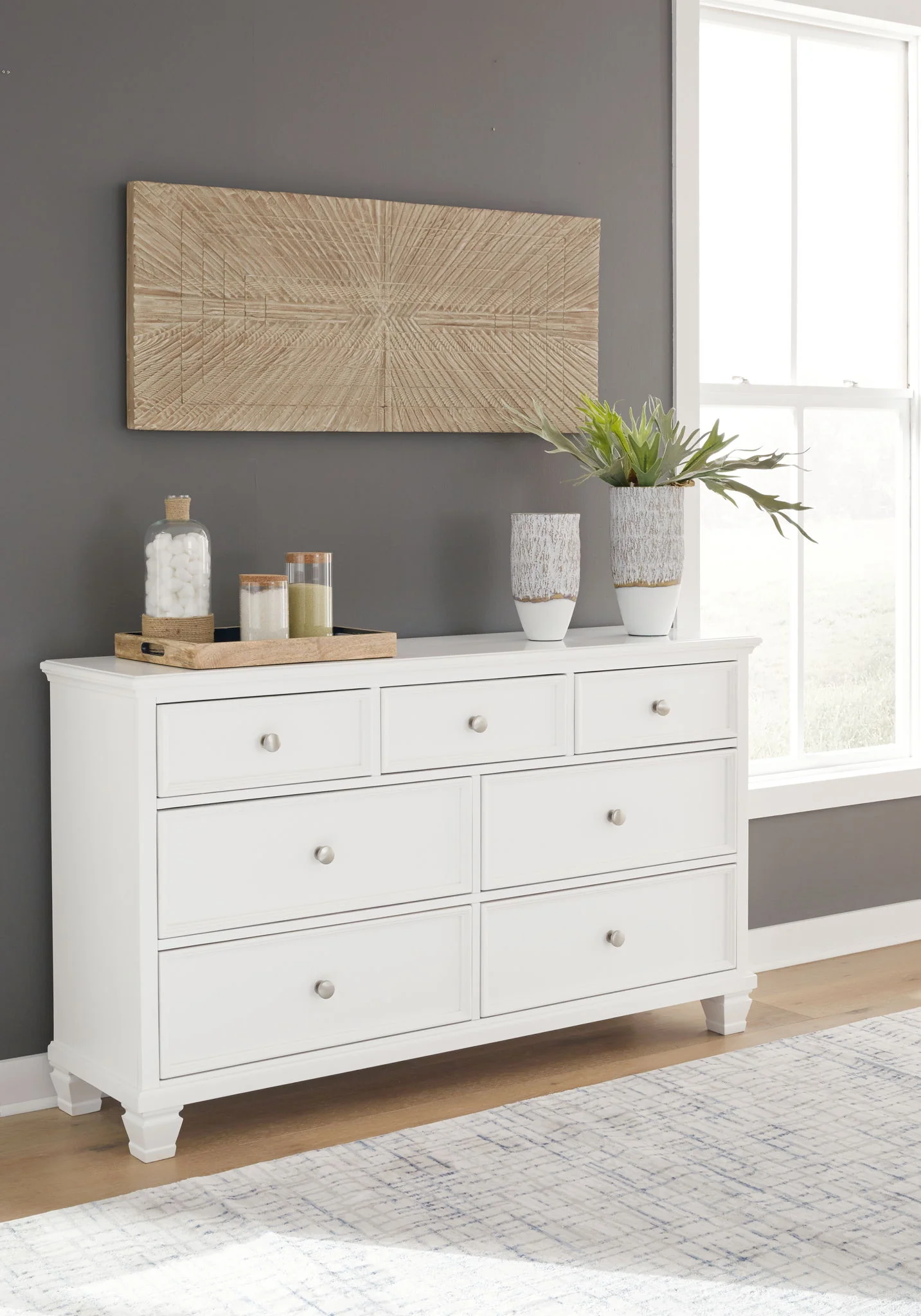Fortman - White - Dresser - Image 2