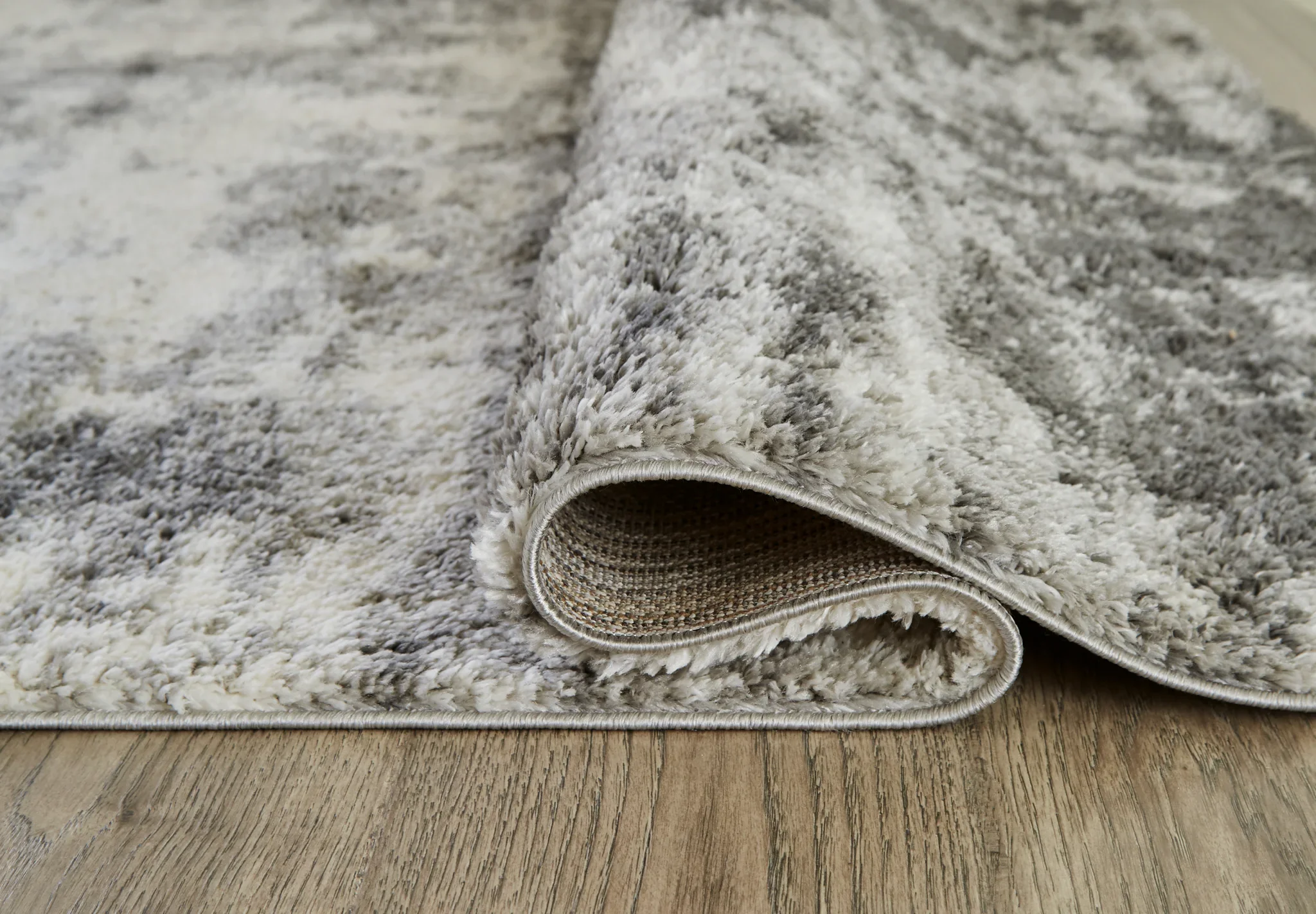 Gerdie - Cream / Gray - Large Rug - 8' x 10' - Image 4