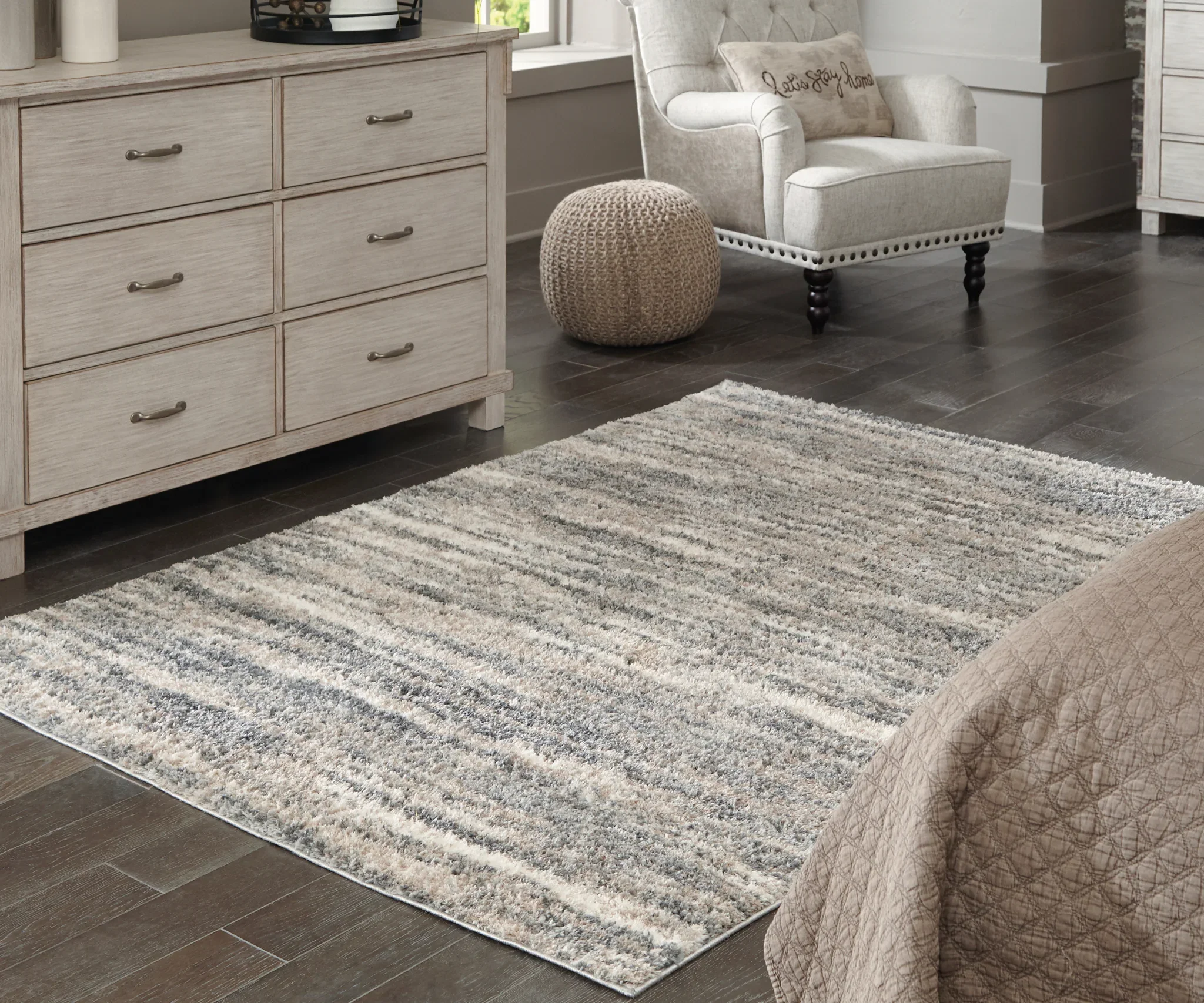 Gizela - Ivory / Beige / Gray - Large Rug - 8' x 10' - Image 2