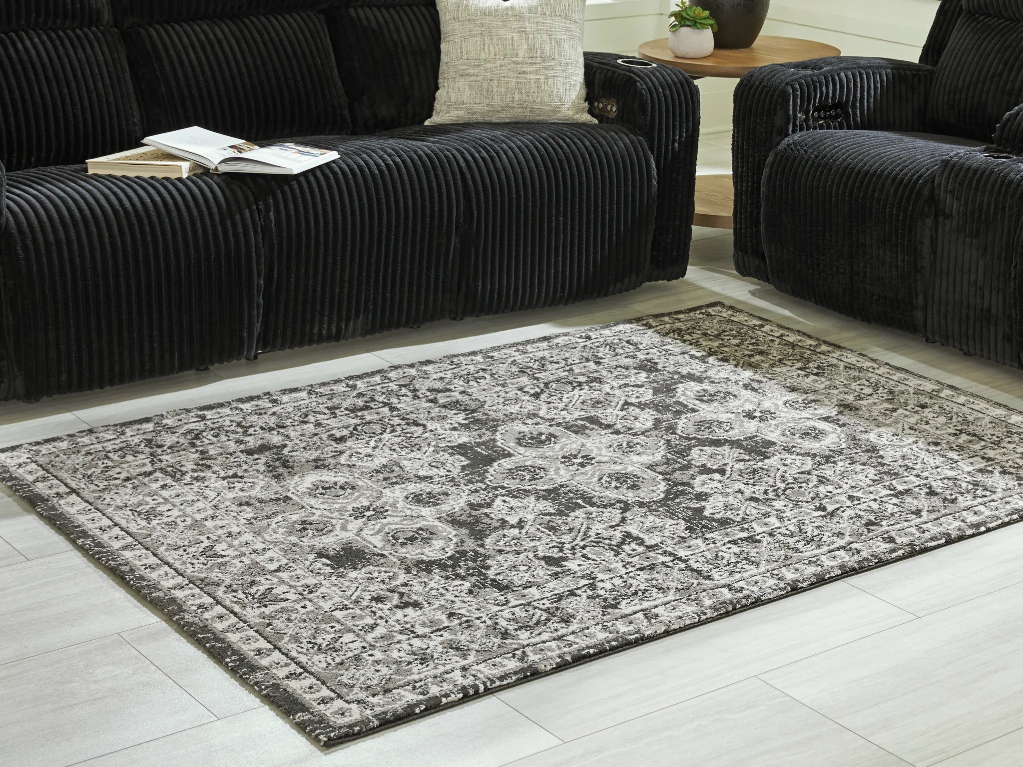 Glennisman - Black / Gray / Ivory - Large Rug - 8 x 10 - Image 2