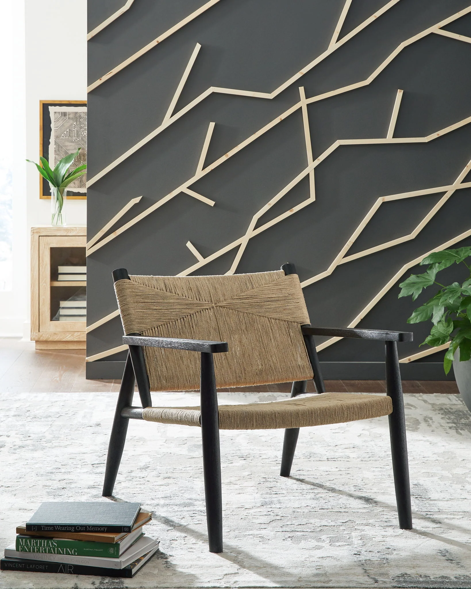 Halfmore - Black / Natural - Accent Chair - Image 2