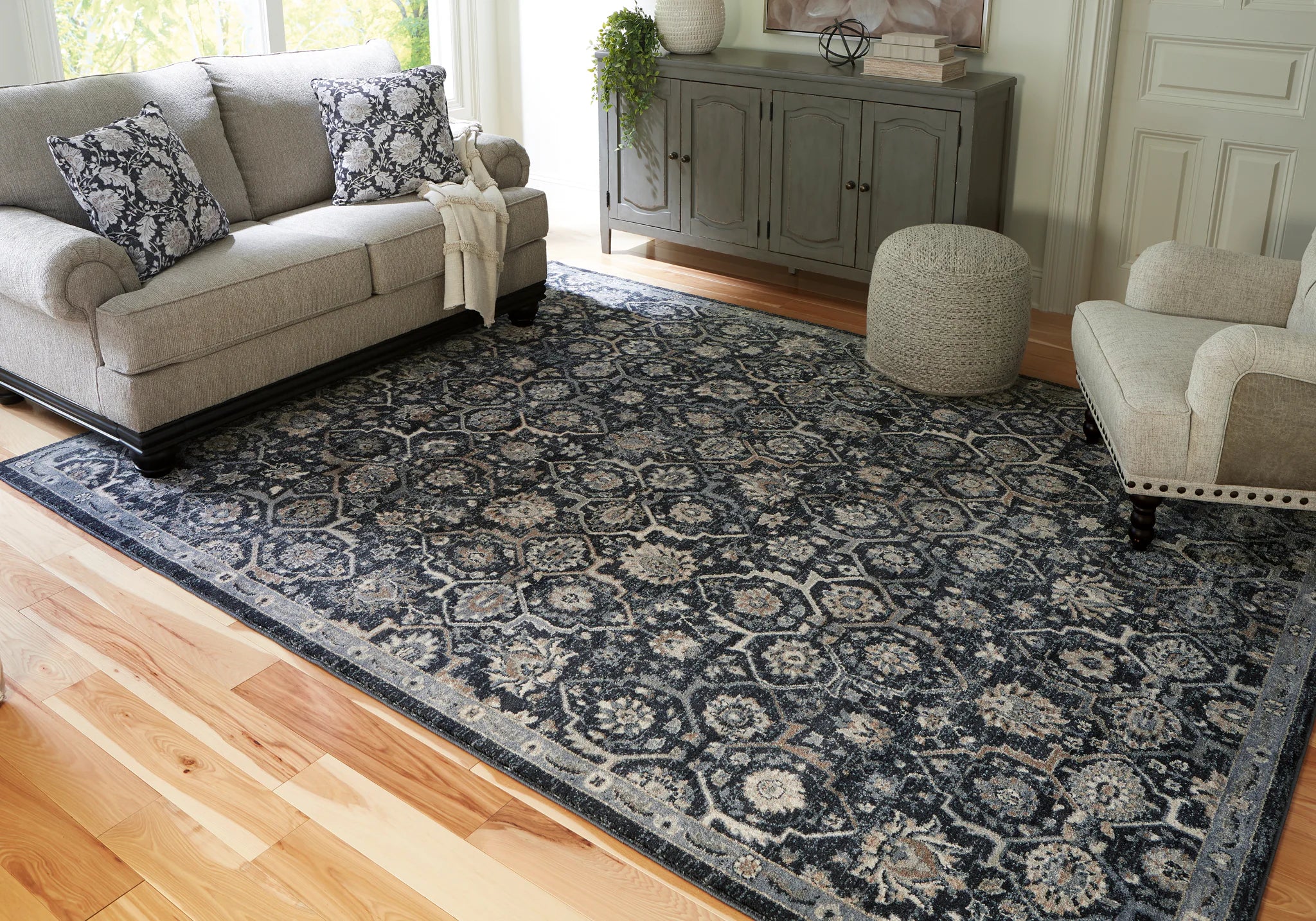 Hilcott - Blue / Cream / Brown - Large Rug - 8' x 10' - Image 2