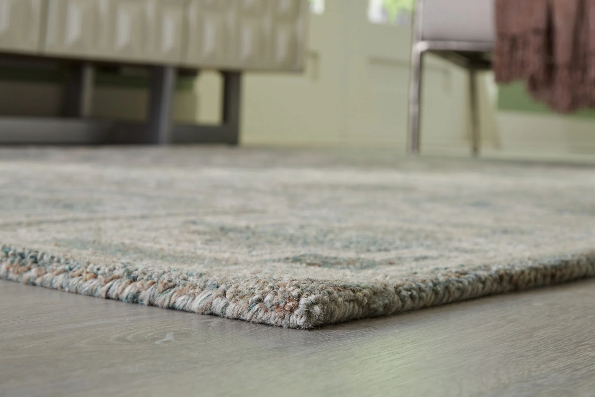 Jossland - Green / Iory - Large Rug - 8' x 10' - Image 3