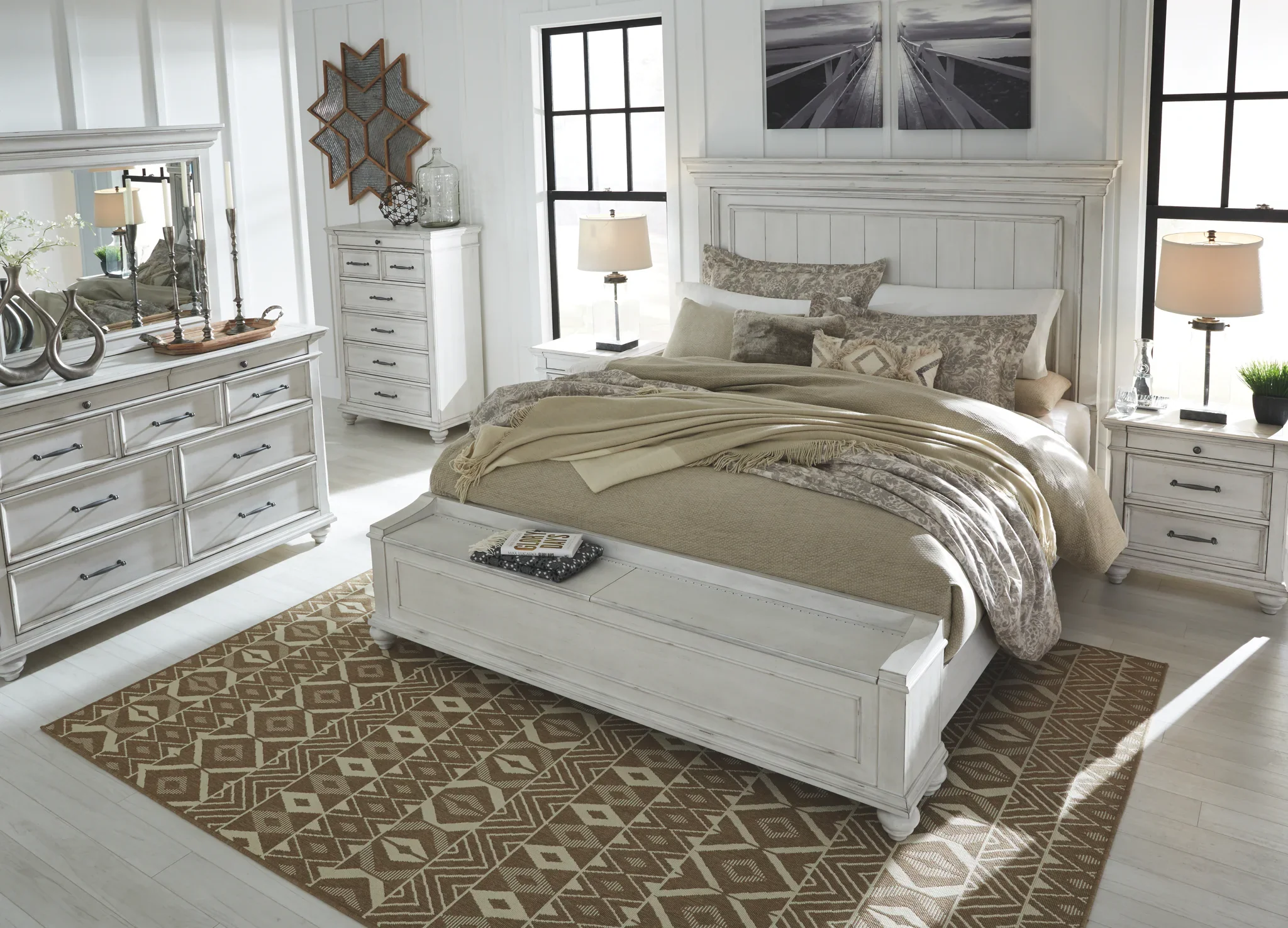 Kanwyn - Whitewash - California King Panel Bed With Storage Bench - Image 3