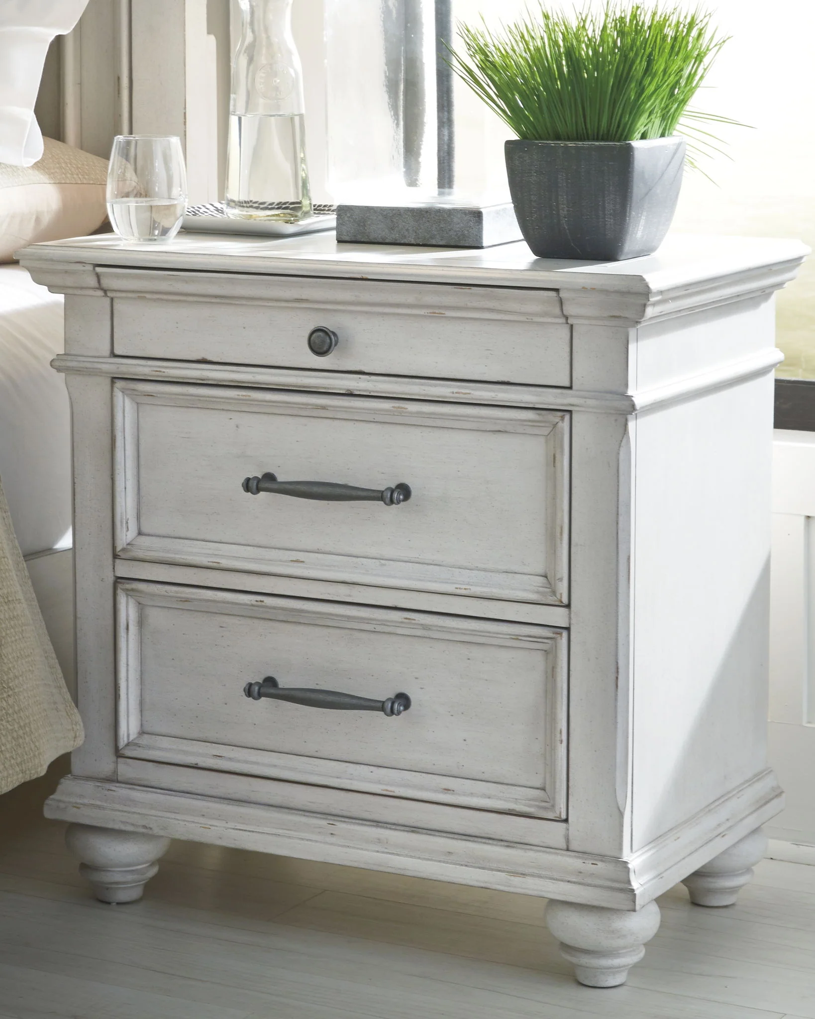 Kanwyn - Whitewash - Three Drawer Night Stand - Image 2