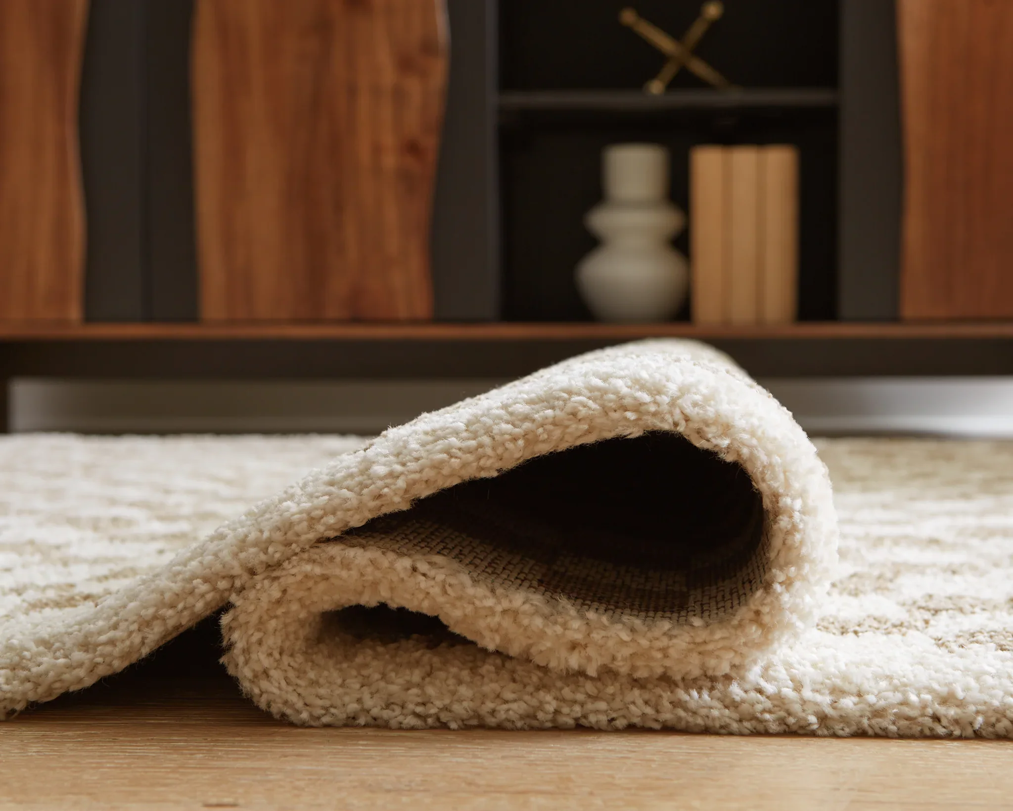 Karamen - Taupe / Ivory - Medium Rug - 5' x 7' - Image 4