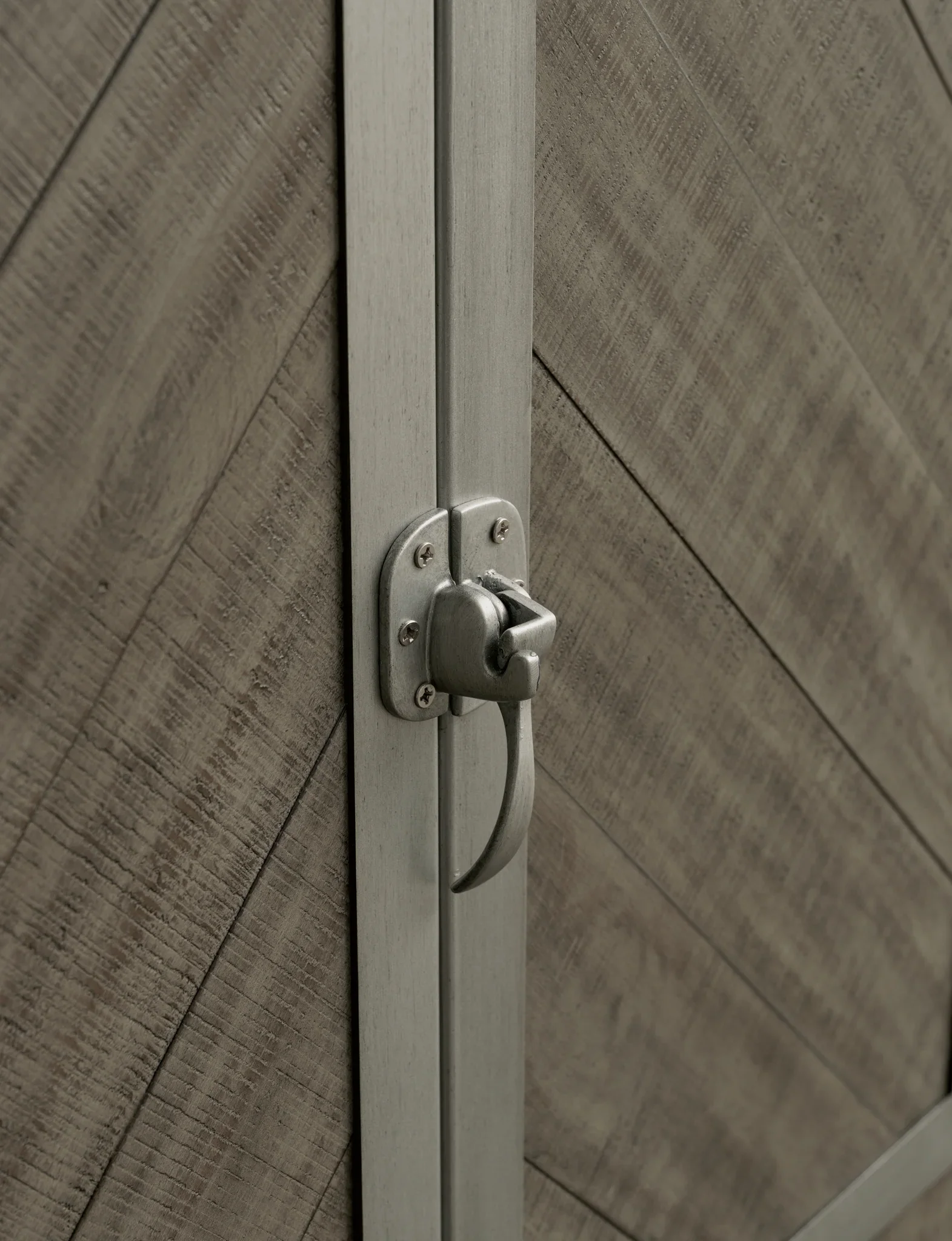 Krystanza - Weathered Gray - Dining Room Server - Image 7