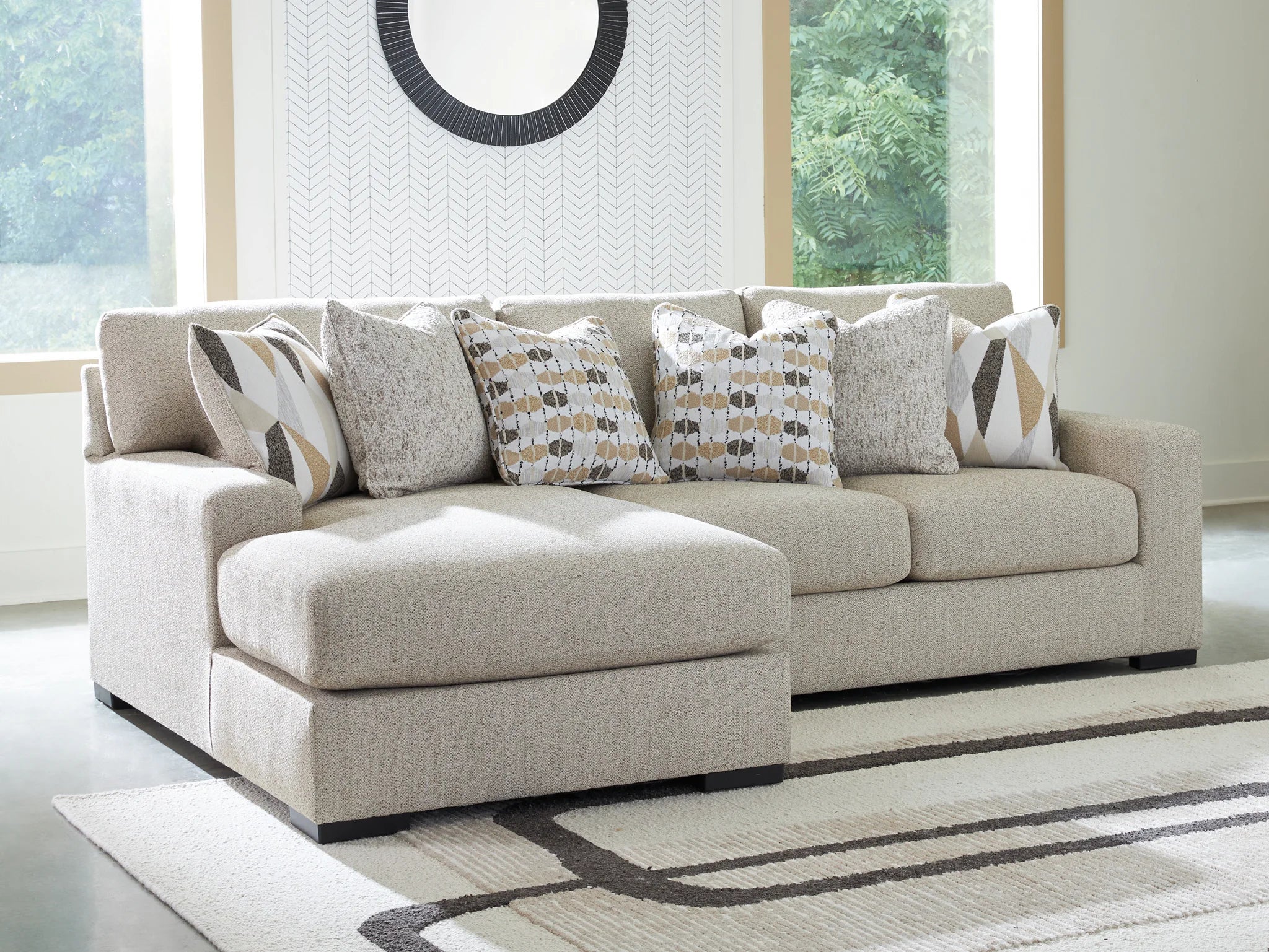 LaureLGrove - Pebble - 2-Piece Sectional With LAF Corner Chaise - Image 2