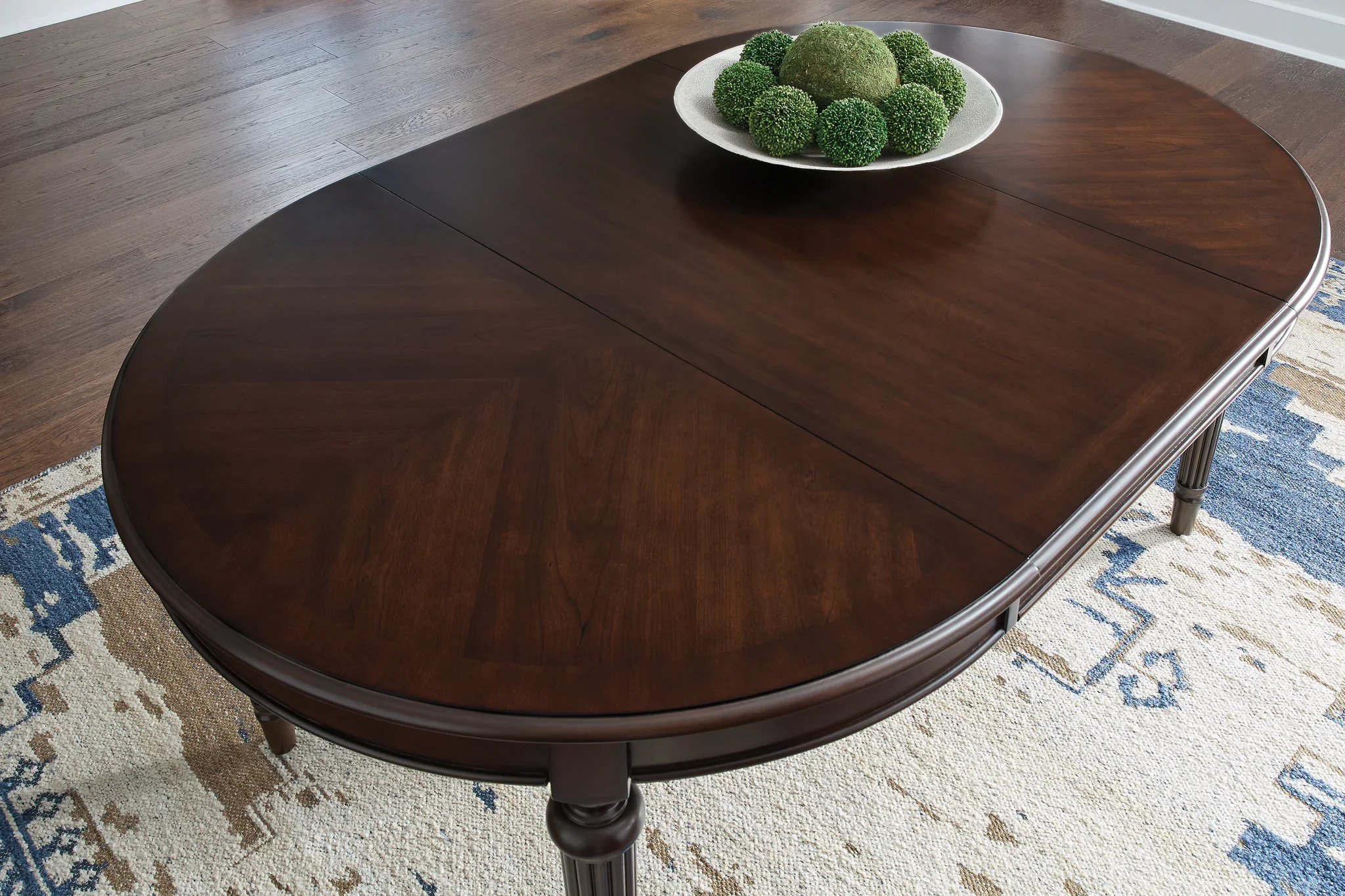 Lavinton - Brown - Oval Dining Room Extension Table - Image 9